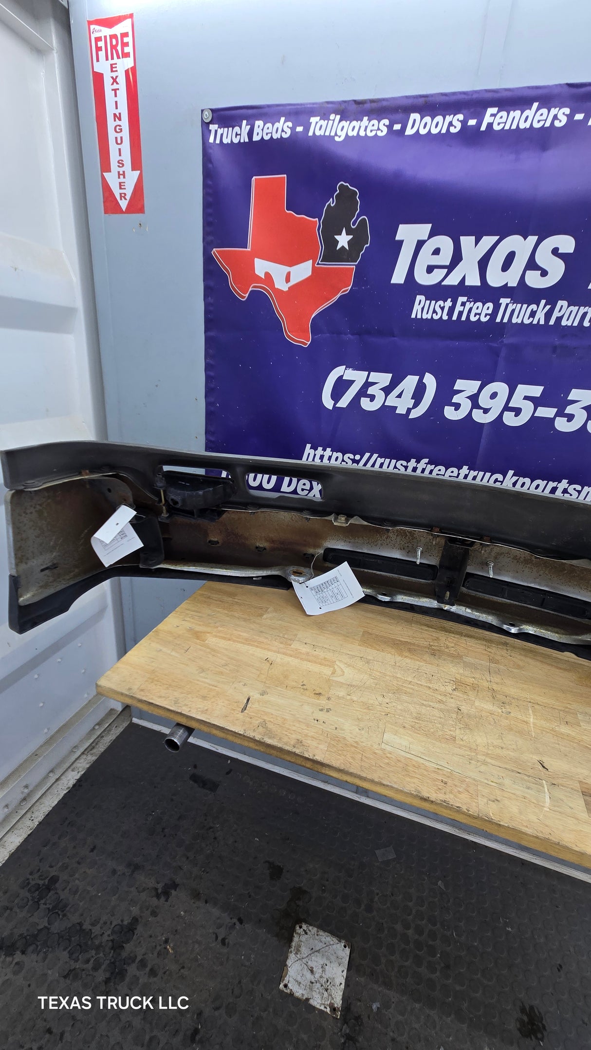 2003-2007 Chevrolet Silverado 1500 'Cateye' Front Bumper - Chrome