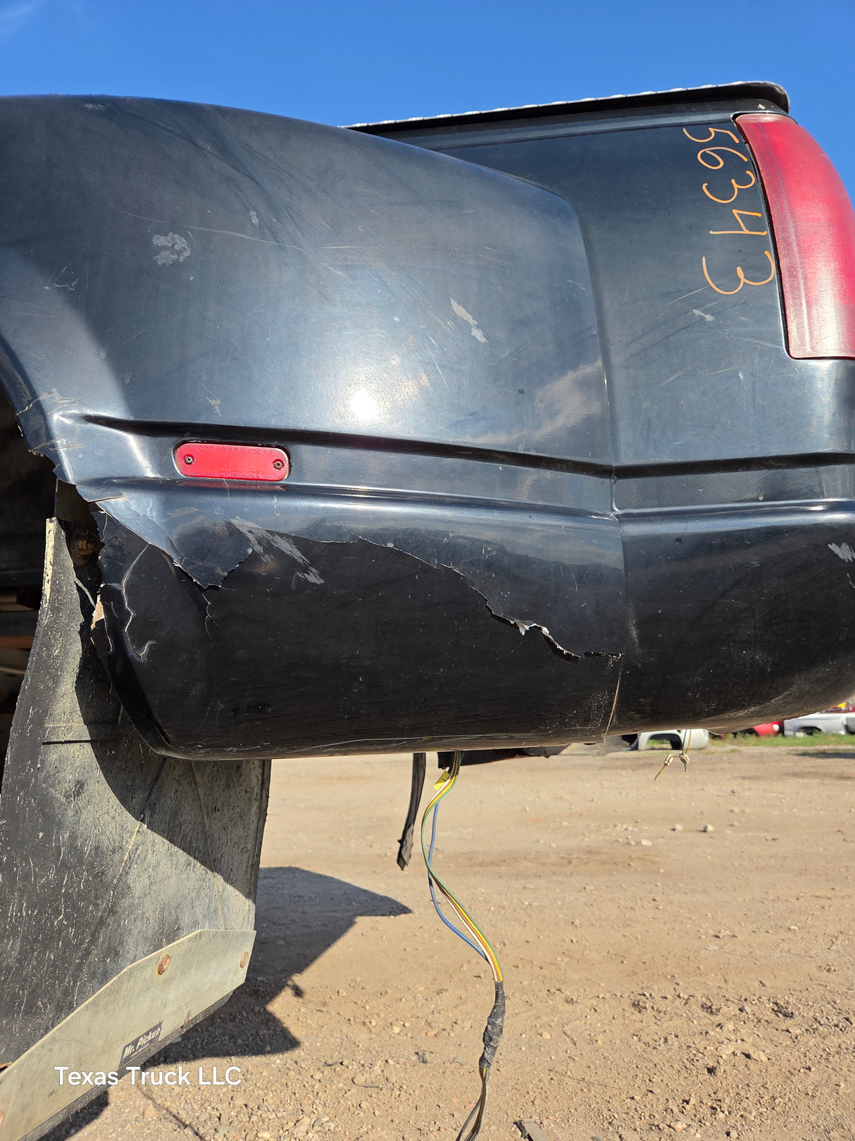 1988-2000 Chevrolet Silverado / GMC Sierra 3500 OBS 8' Dually Truck Bed - Black