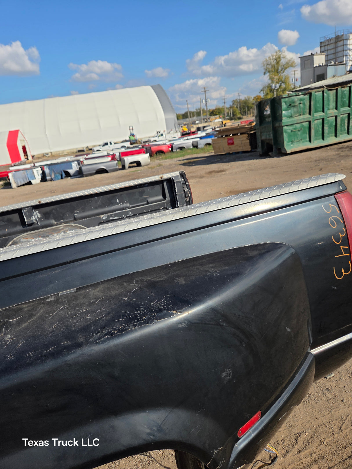 1988-2000 Chevrolet Silverado / GMC Sierra 3500 OBS 8' Dually Truck Bed - Black