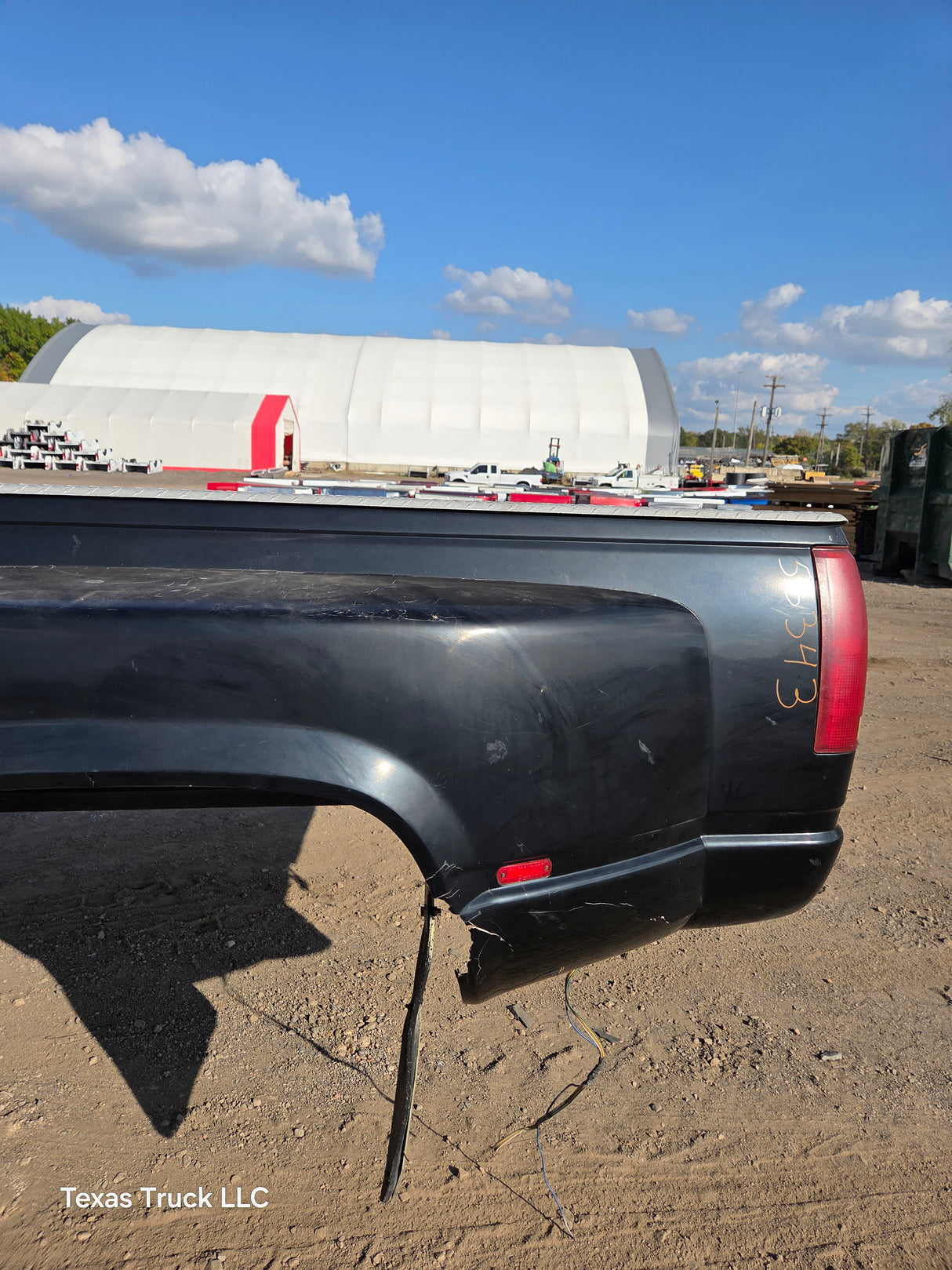 1988-2000 Chevrolet Silverado / GMC Sierra 3500 OBS 8' Dually Truck Bed - Black
