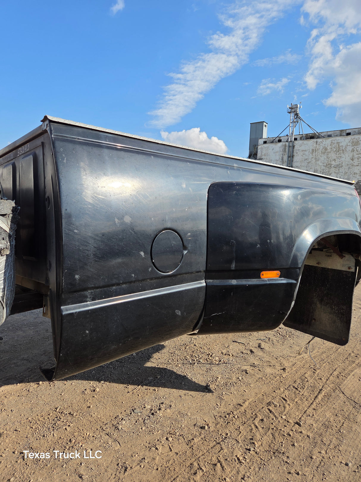 1988-2000 Chevrolet Silverado / GMC Sierra 3500 OBS 8' Dually Truck Bed - Black