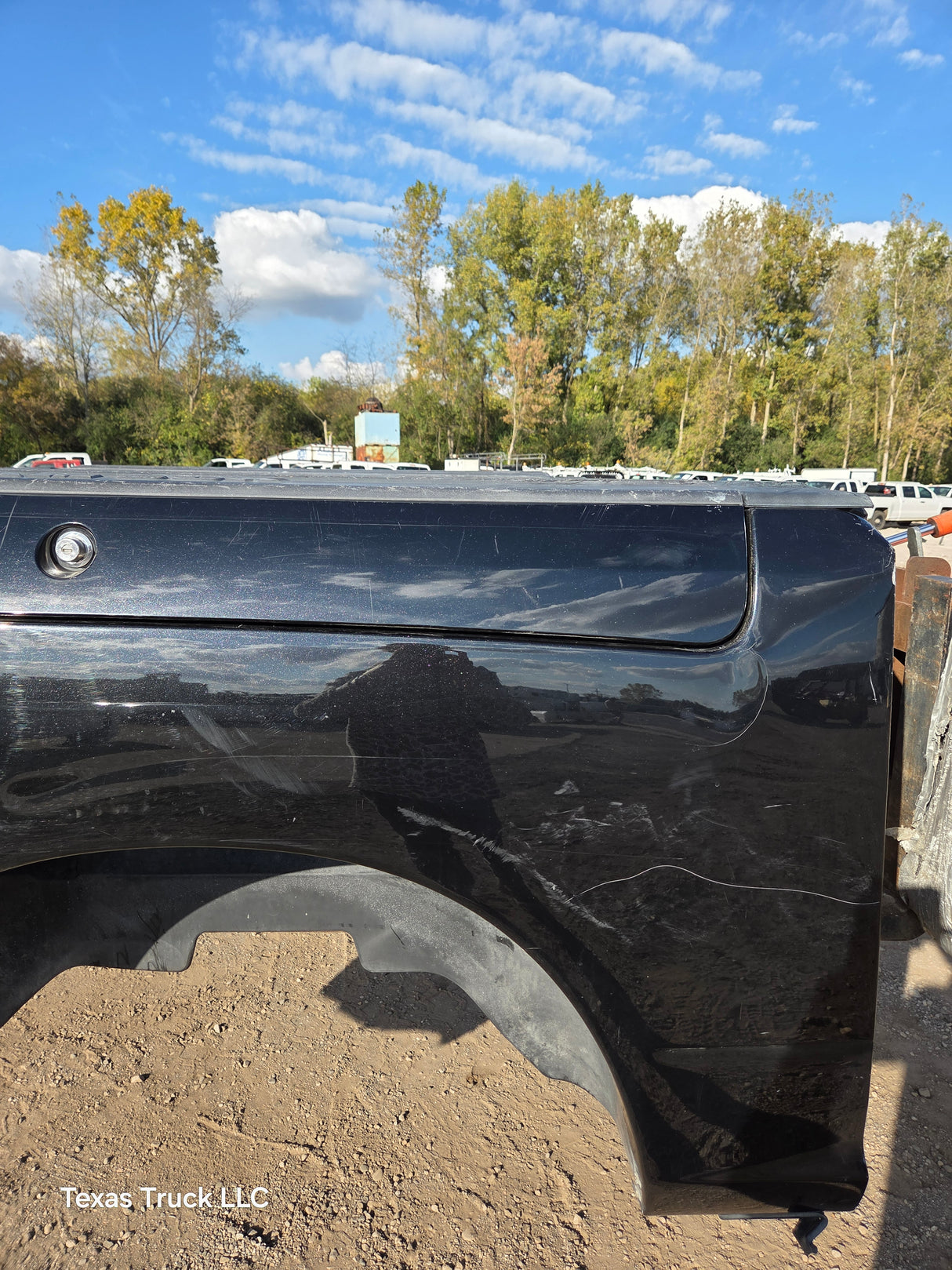2009-2018 Dodge Ram 4th gen 1500 5' 7" Short Truck Bed "Rambox" Ram Box - Pearl Black