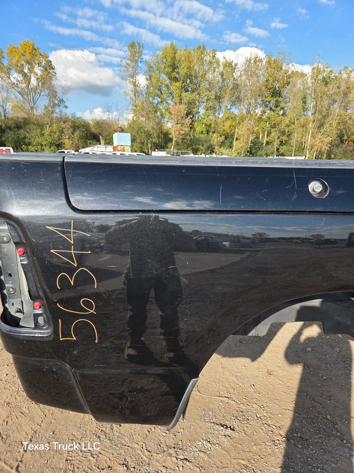 2009-2018 Dodge Ram 4th gen 1500 5' 7" Short Truck Bed "Rambox" Ram Box - Pearl Black