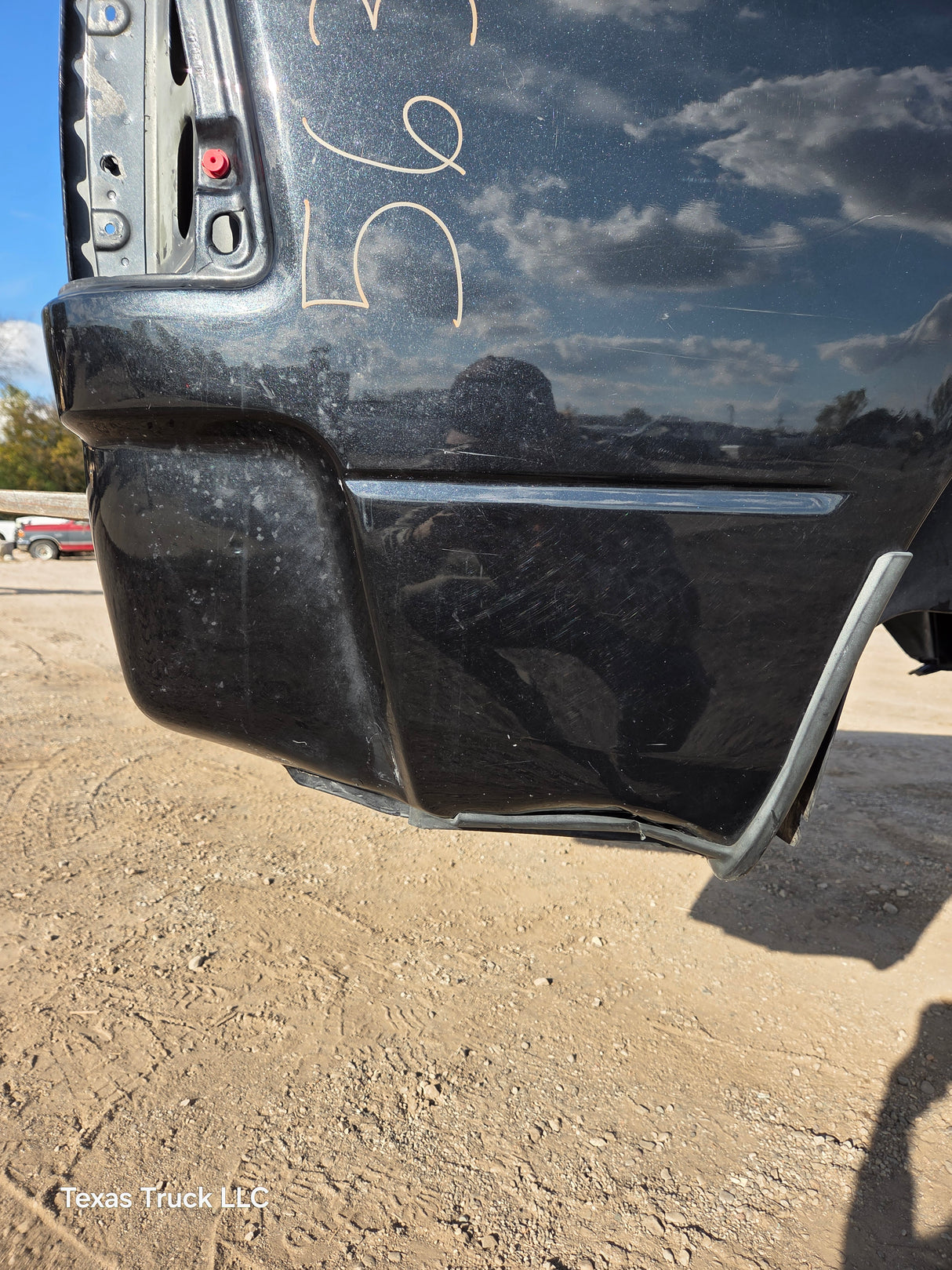 2009-2018 Dodge Ram 4th gen 1500 5' 7" Short Truck Bed "Rambox" Ram Box - Pearl Black