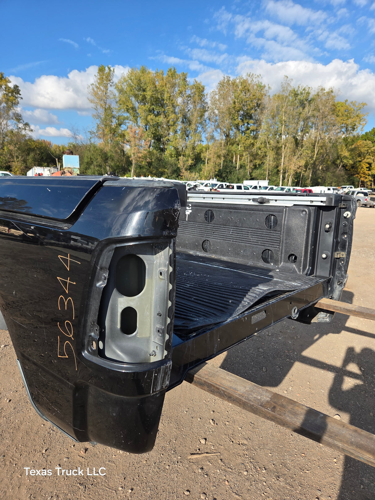 2009-2018 Dodge Ram 4th gen 1500 5' 7" Short Truck Bed "Rambox" Ram Box - Pearl Black