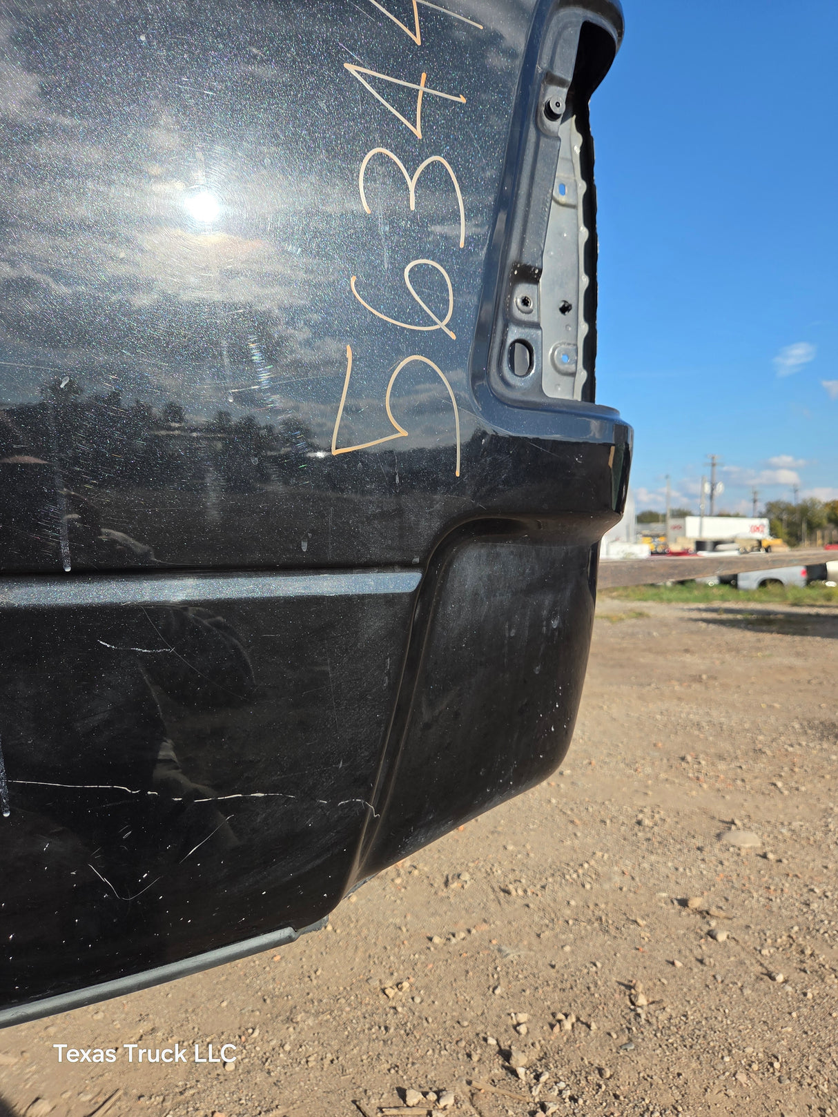 2009-2018 Dodge Ram 4th gen 1500 5' 7" Short Truck Bed "Rambox" Ram Box - Pearl Black