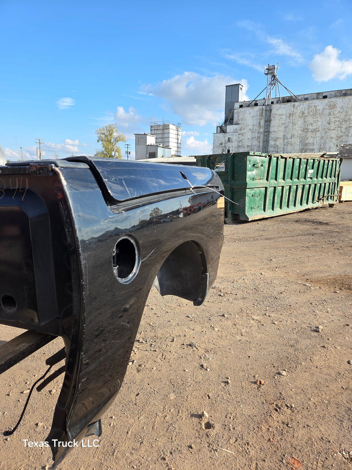 2009-2018 Dodge Ram 4th gen 1500 5' 7" Short Truck Bed "Rambox" Ram Box - Pearl Black