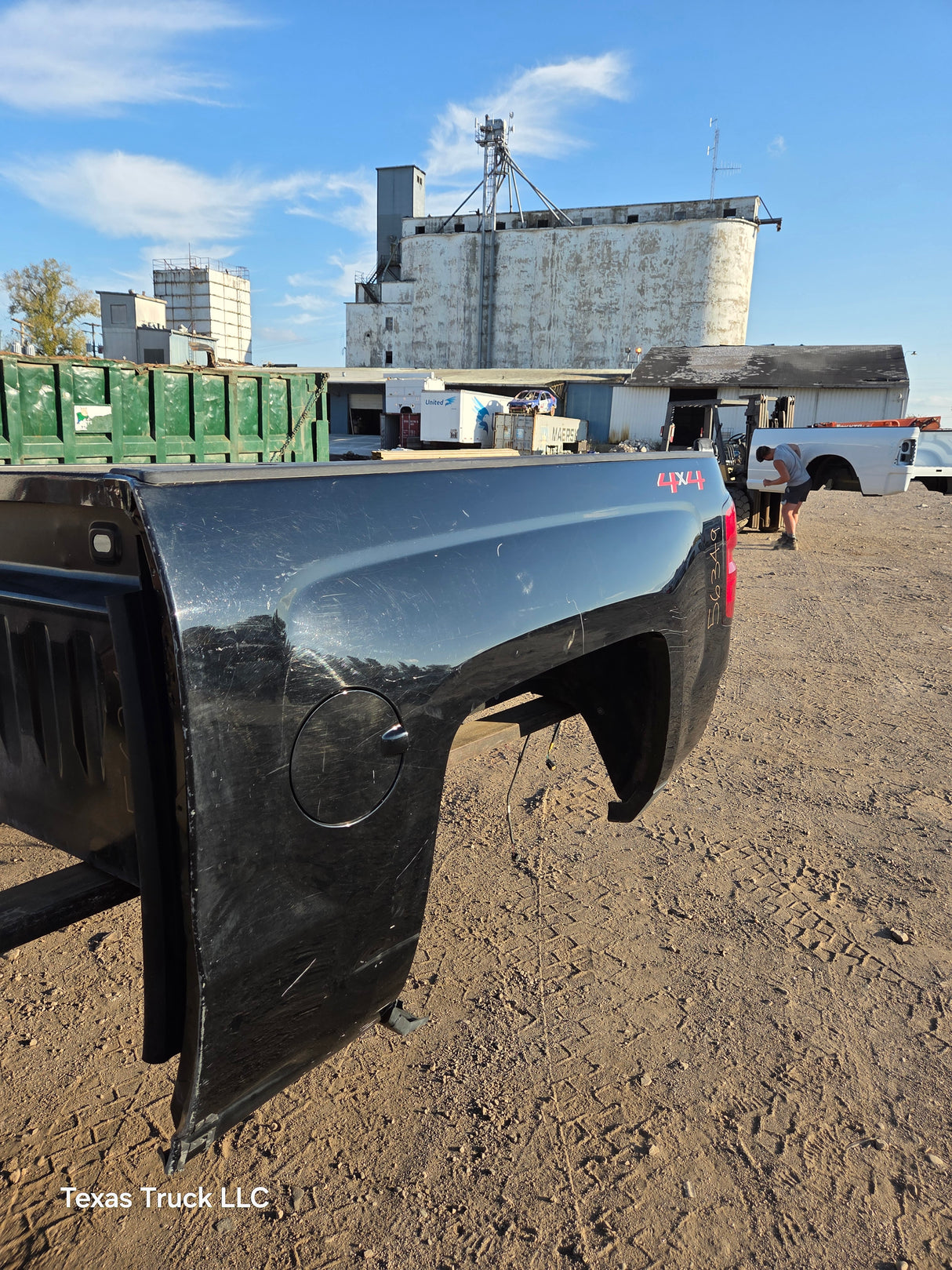 2014-2019 Chevrolet Silverado 1500 5' 8" Short Bed