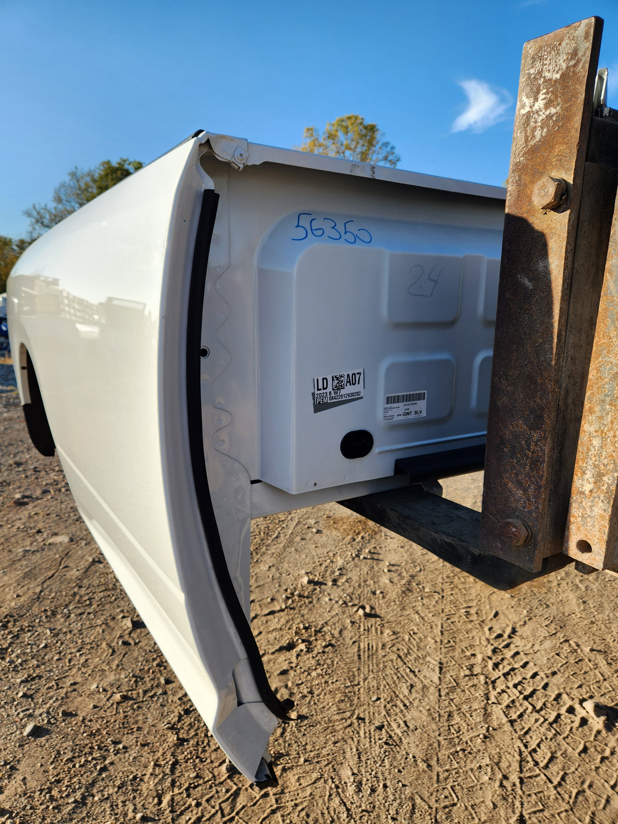 2009-2018 Dodge Ram 4th Gen 1500 2500 3500 8' Long Truck Bed - Bright White