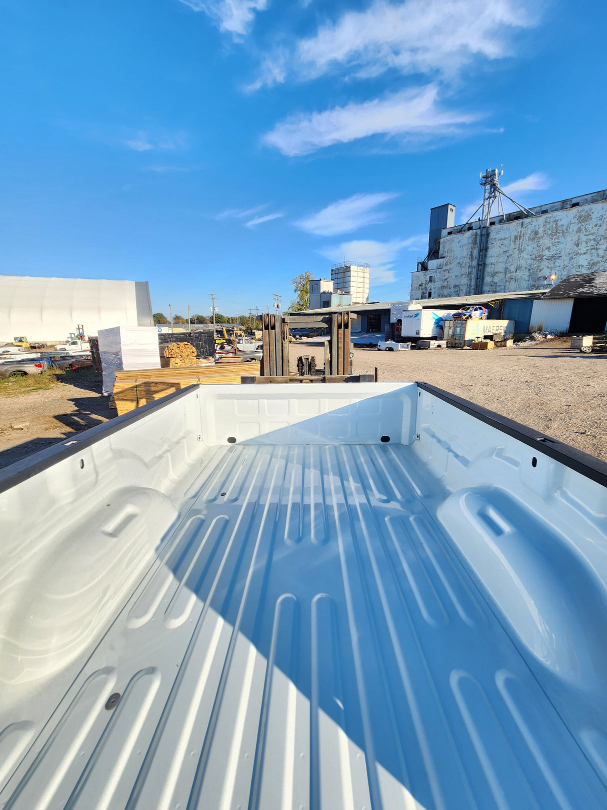 2009-2018 Dodge Ram 4th Gen 1500 2500 3500 8' Long Truck Bed - Bright White
