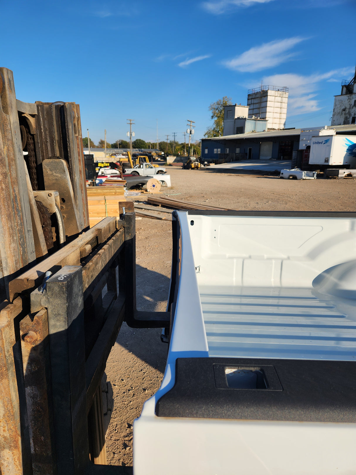 2009-2018 Dodge Ram 4th Gen 1500 2500 3500 8' Long Truck Bed - Bright White