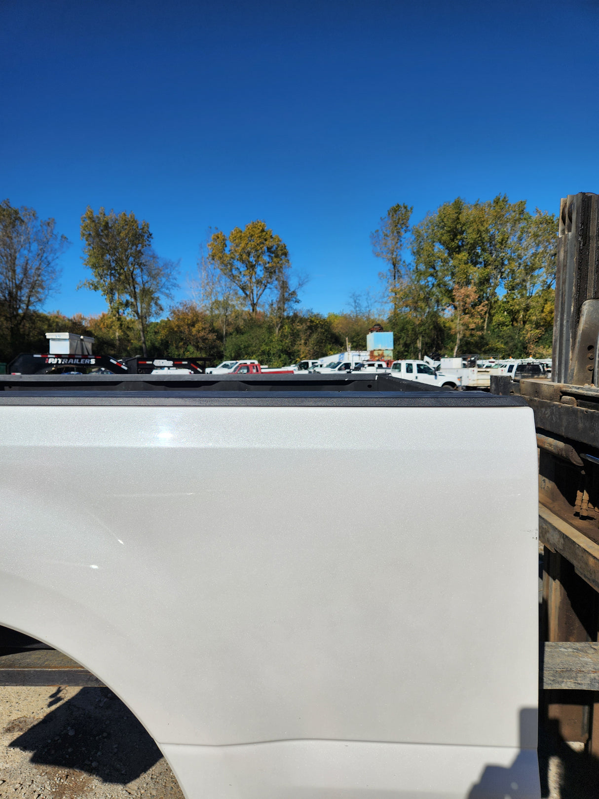 2017-2022 Ford F250 F350 Super Duty 6' 9" Short Truck Bed - Pearl Metallic White