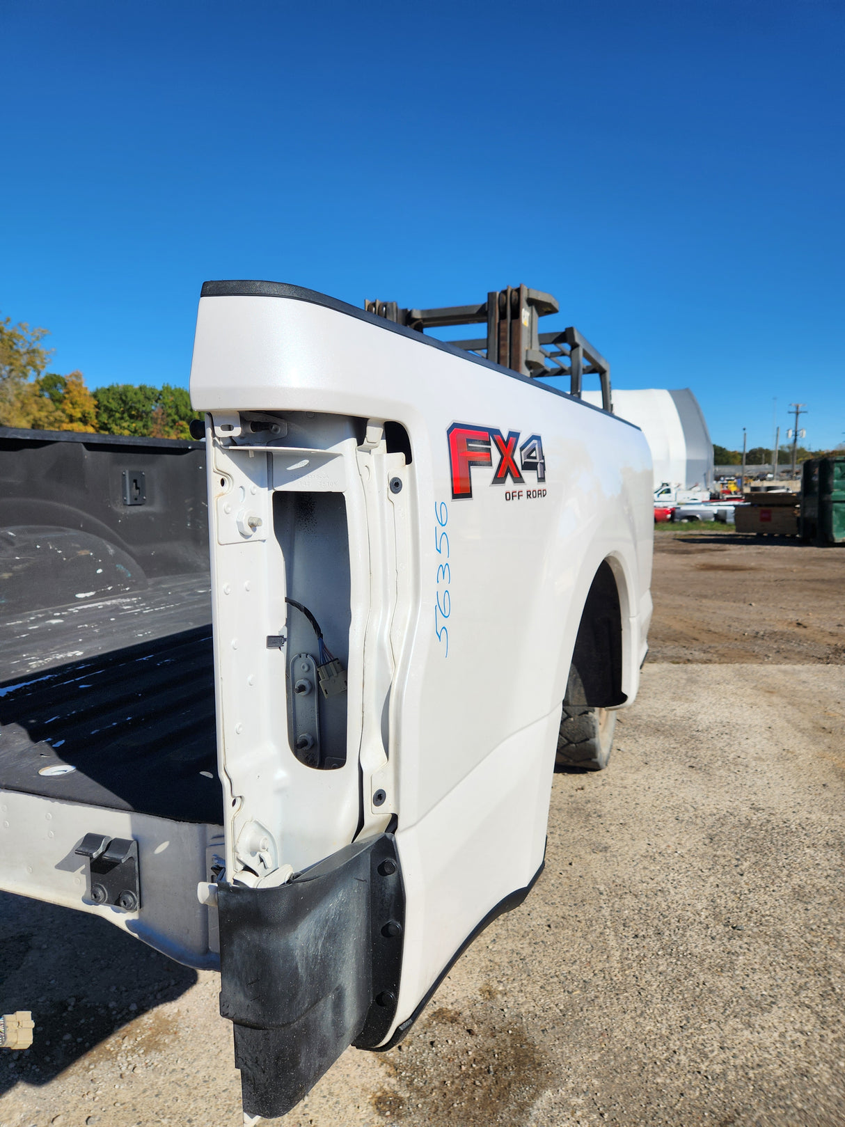 2017-2022 Ford F250 F350 Super Duty 6' 9" Short Truck Bed - Pearl Metallic White