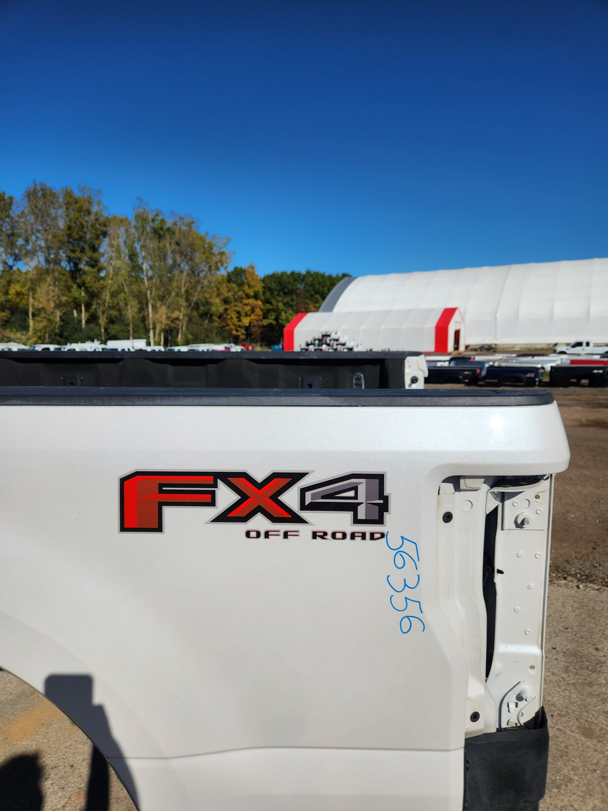 2017-2022 Ford F250 F350 Super Duty 6' 9" Short Truck Bed - Pearl Metallic White