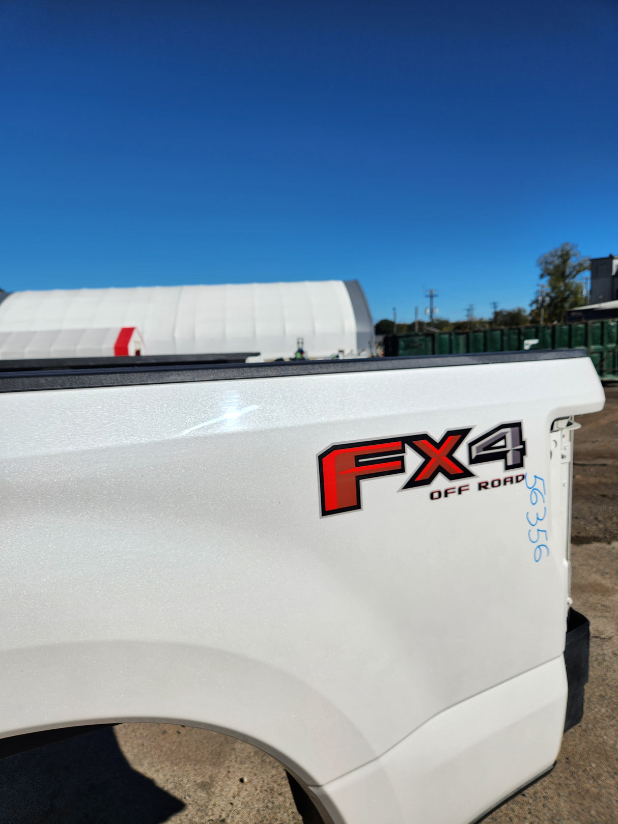 2017-2022 Ford F250 F350 Super Duty 6' 9" Short Truck Bed - Pearl Metallic White