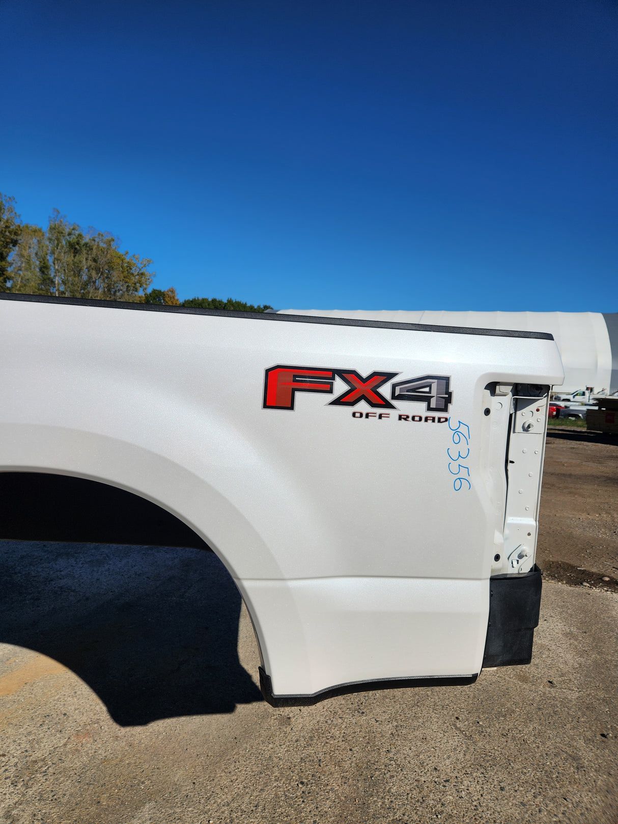 2017-2022 Ford F250 F350 Super Duty 6' 9" Short Truck Bed - Pearl Metallic White