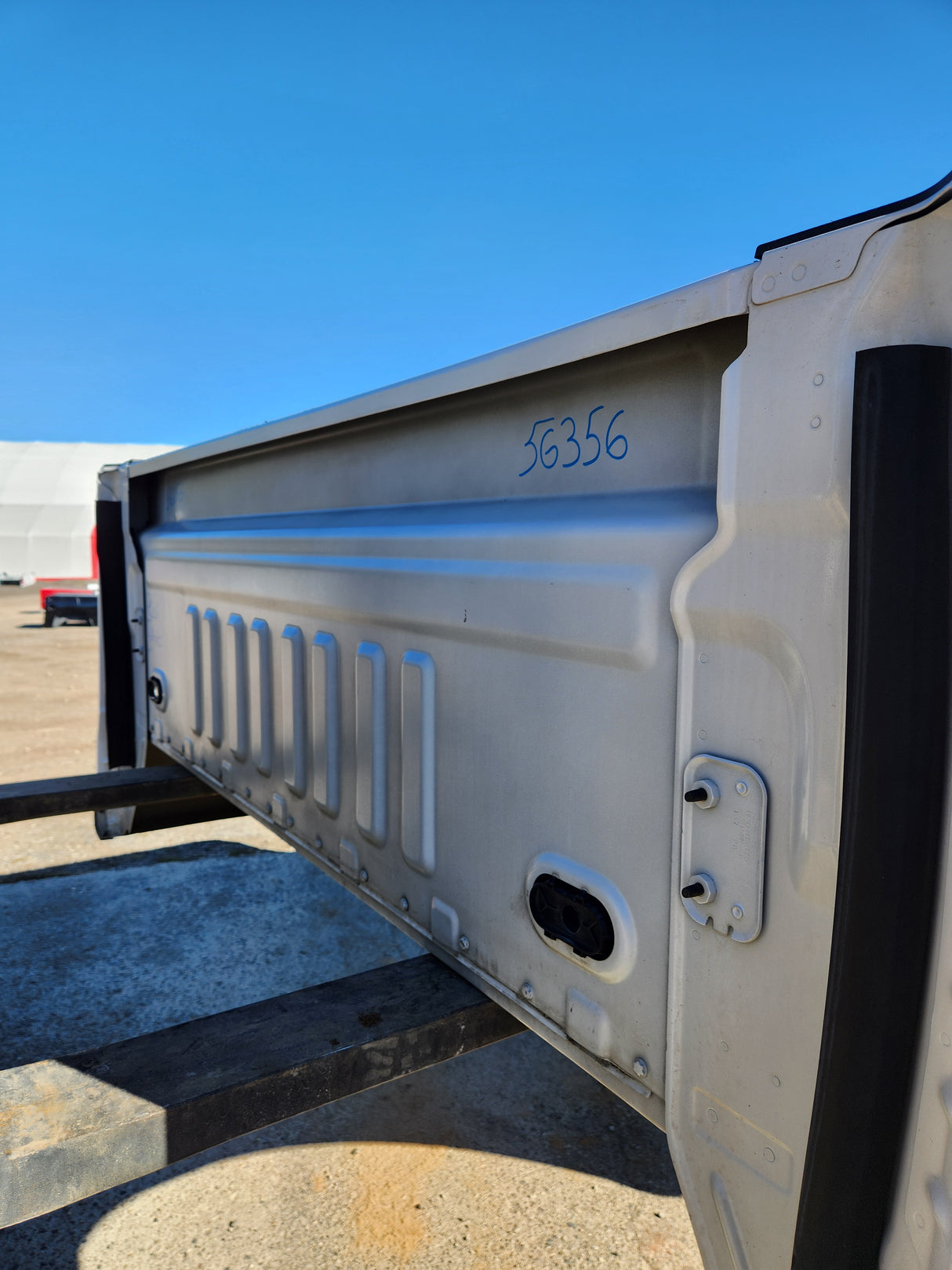 2017-2022 Ford F250 F350 Super Duty 6' 9" Short Truck Bed - Pearl Metallic White