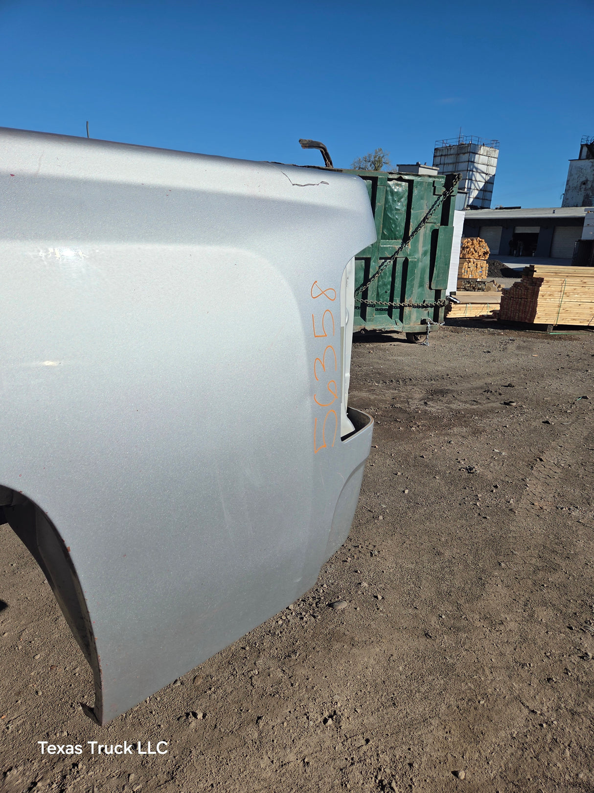 2007-2013 Chevrolet Silverado 1500 2500 3500 HD 8' Long Bed - Silver