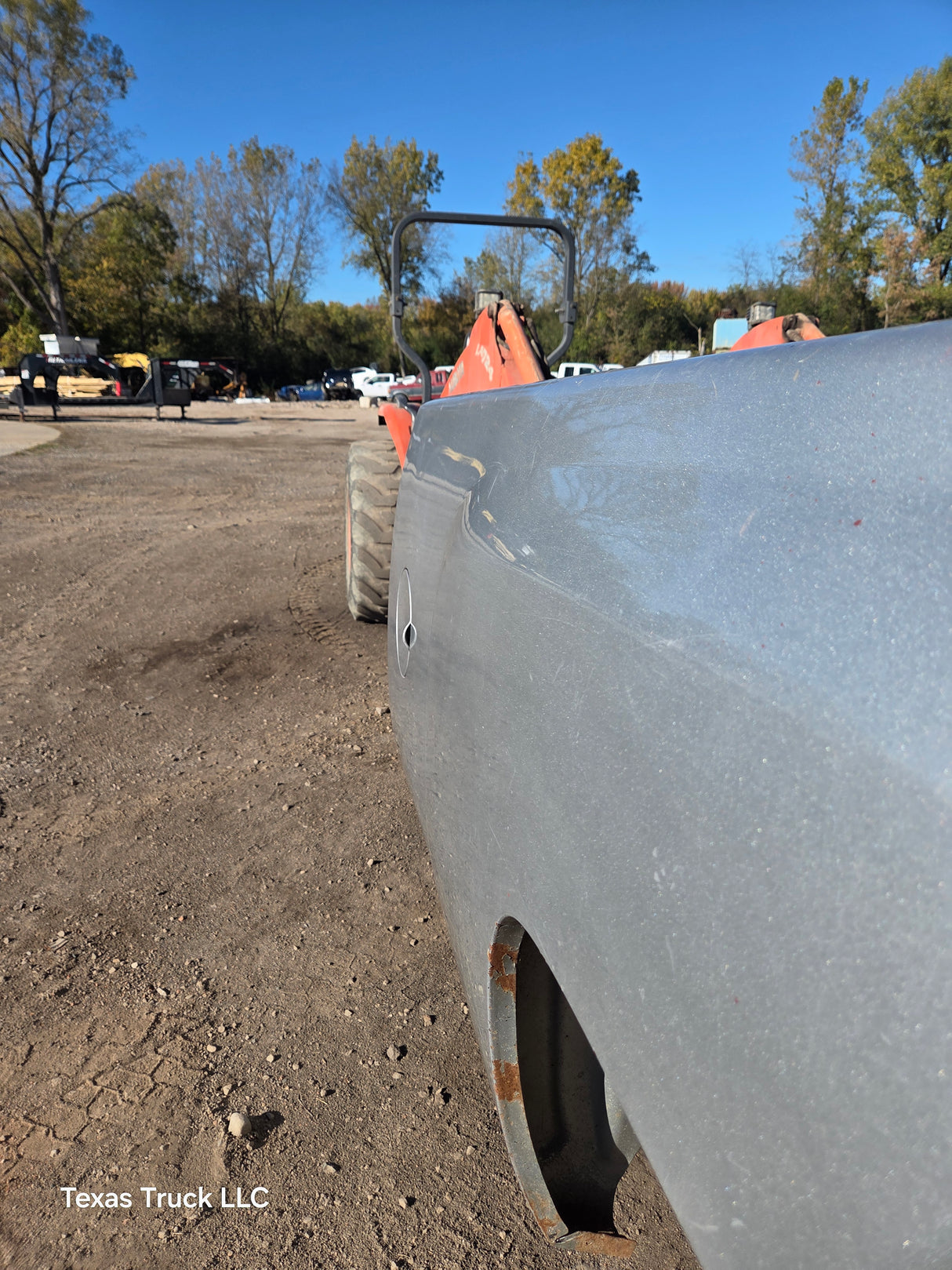 2007-2013 Chevrolet Silverado 1500 2500 3500 HD 8' Long Bed - Silver