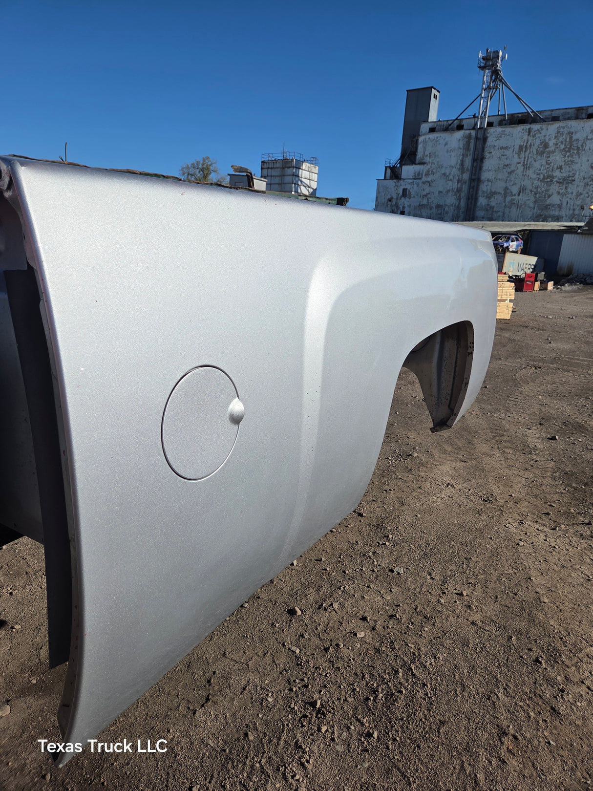 2007-2013 Chevrolet Silverado 1500 2500 3500 HD 8' Long Bed - Silver