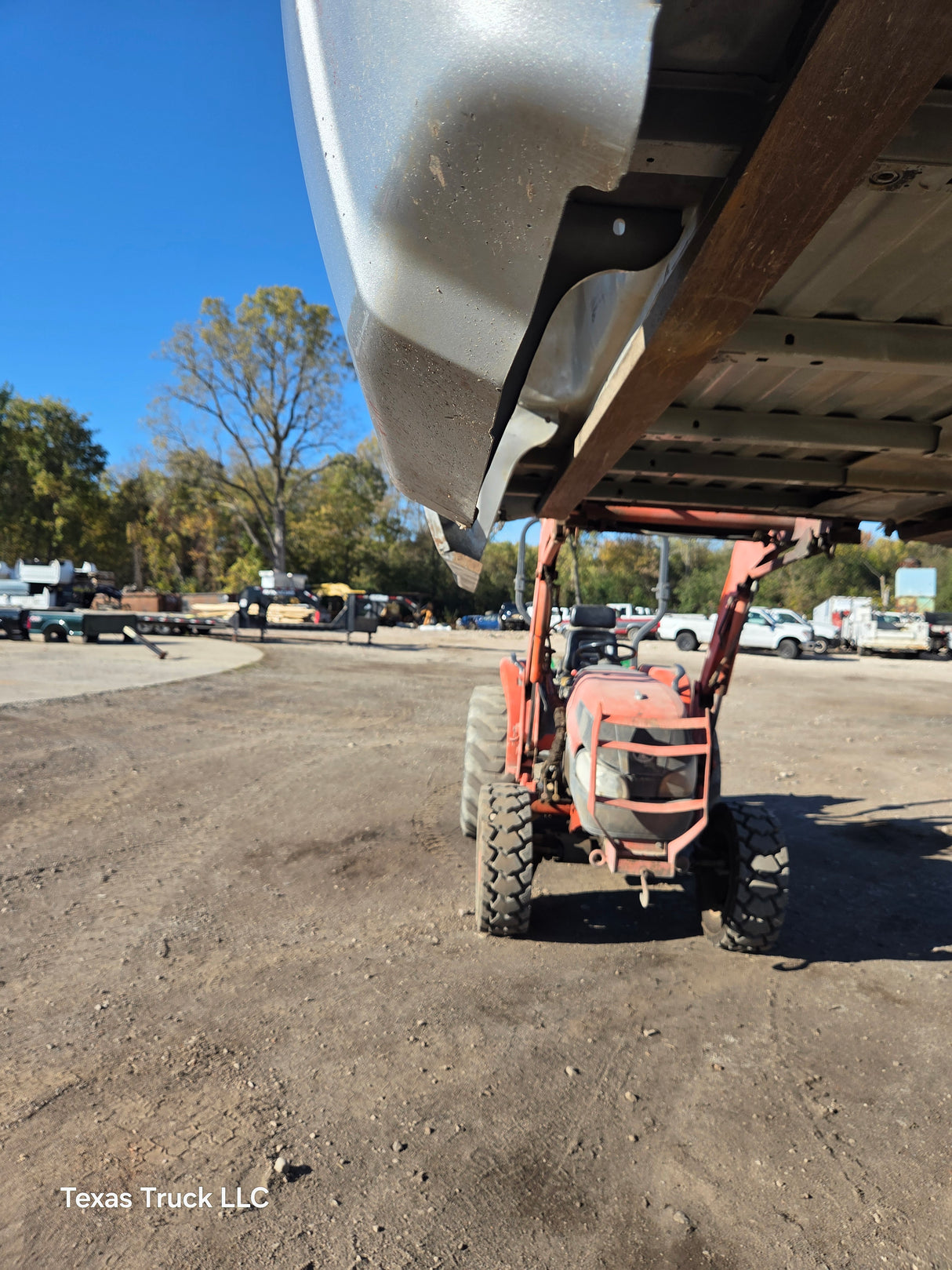 2007-2013 Chevrolet Silverado 1500 2500 3500 HD 8' Long Bed - Silver