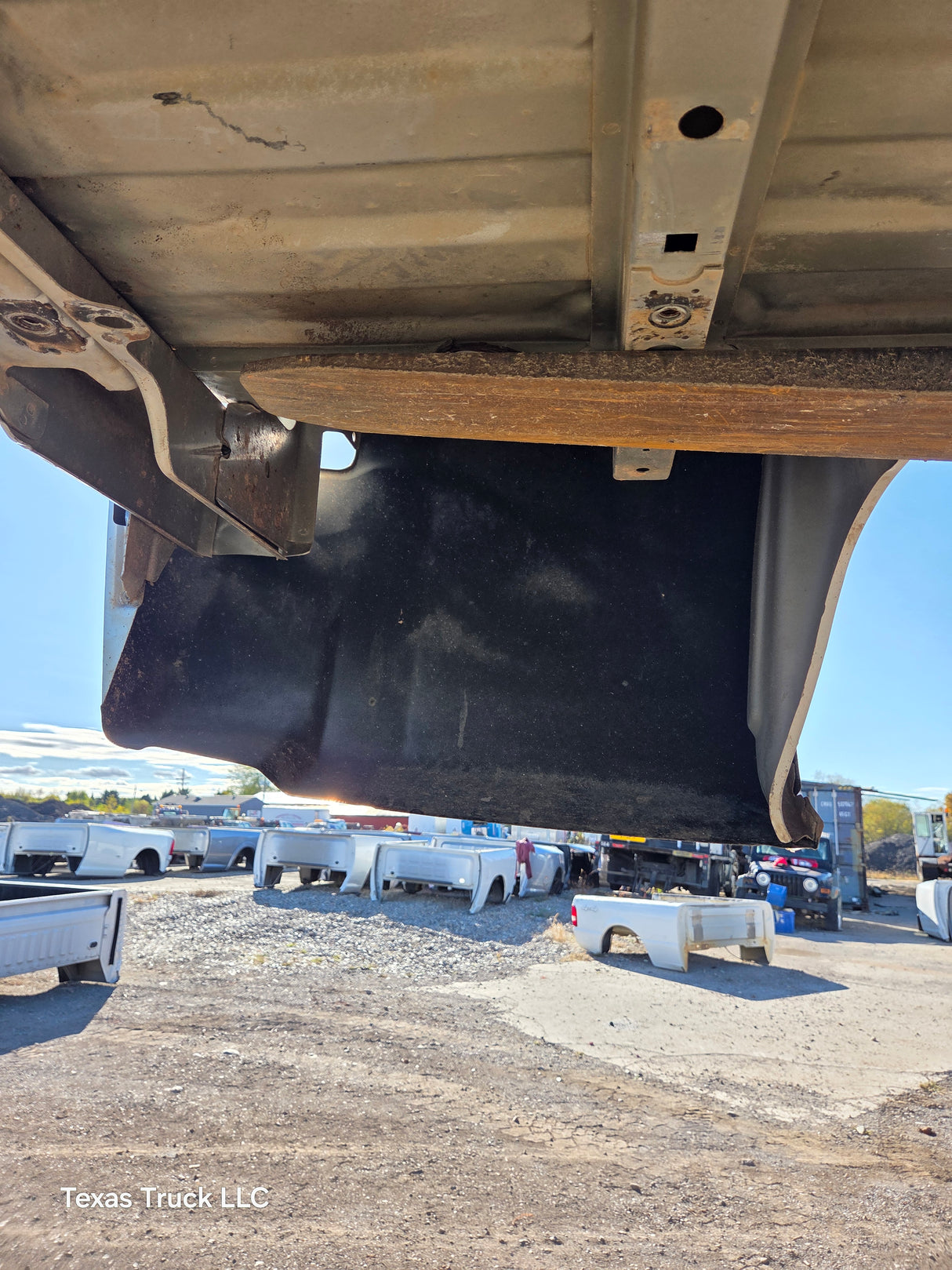 2007-2013 Chevrolet Silverado 1500 2500 3500 HD 8' Long Bed - Silver