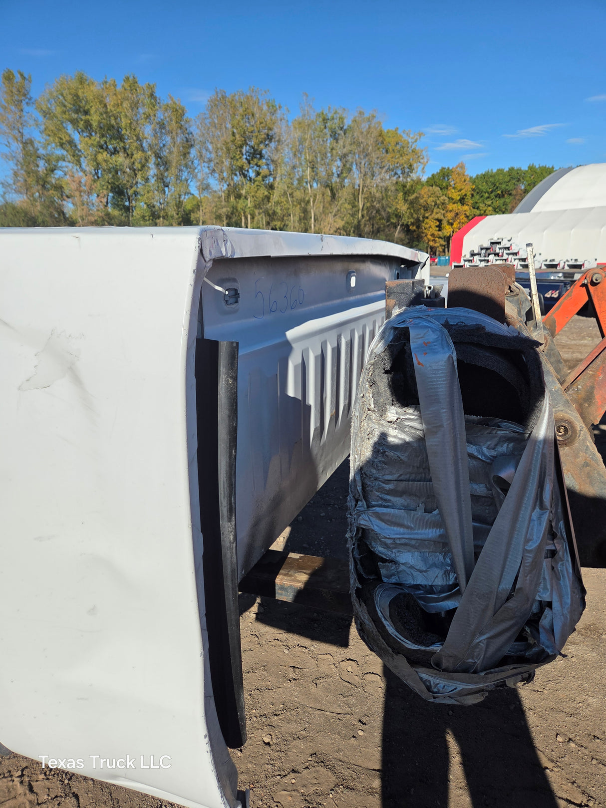 2014-2019 Chevrolet Silverado 1500 5' 8" Short Bed - Summit White