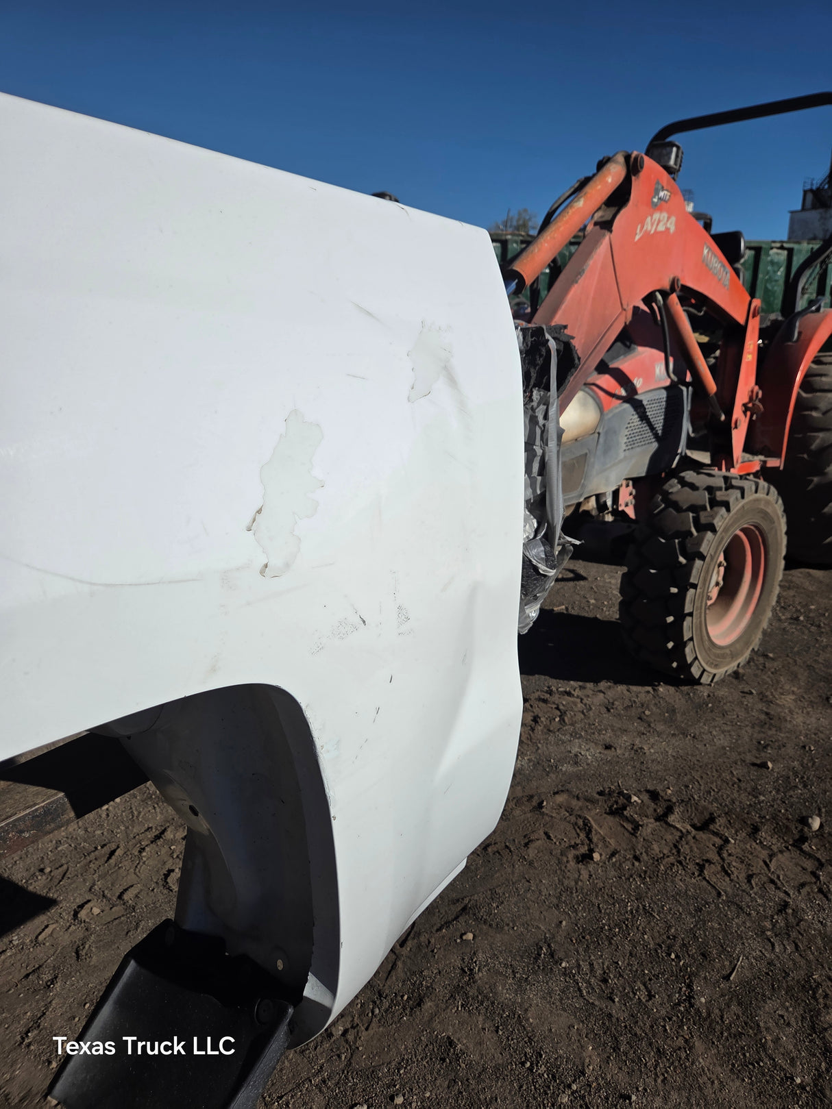 2014-2019 Chevrolet Silverado 1500 5' 8" Short Bed - Summit White