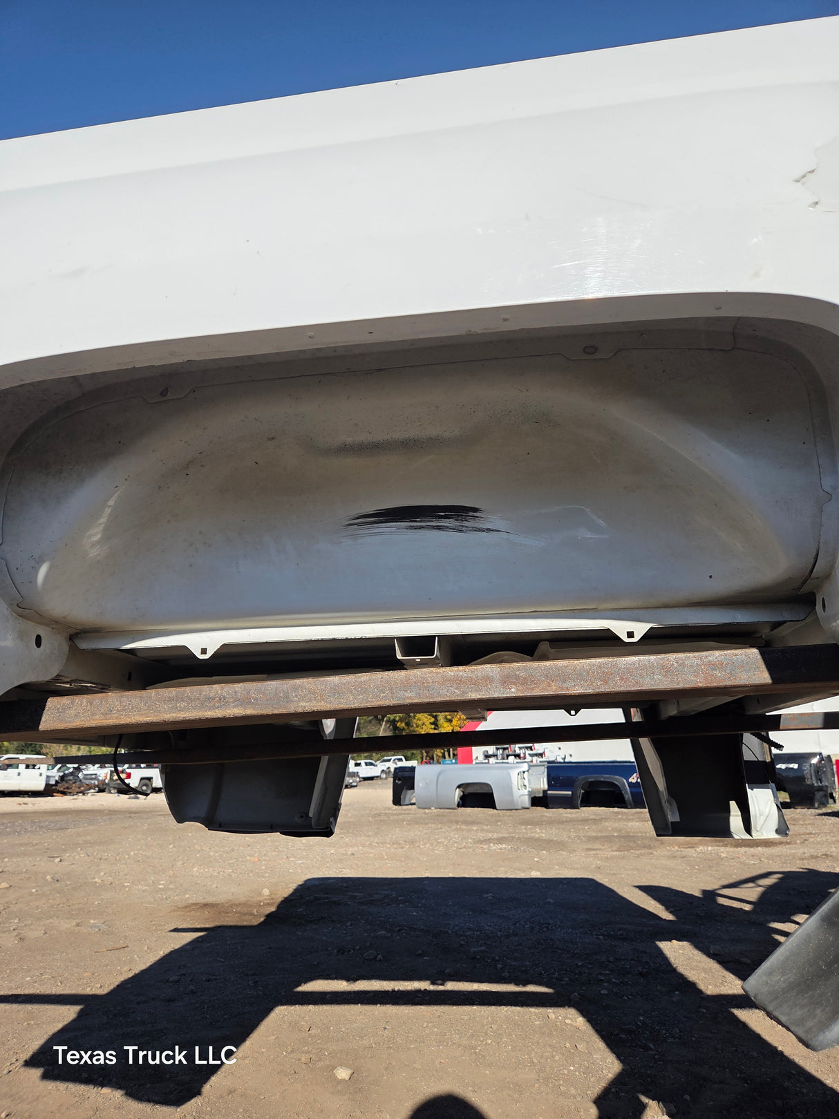 2014-2019 Chevrolet Silverado 1500 5' 8" Short Bed - Summit White