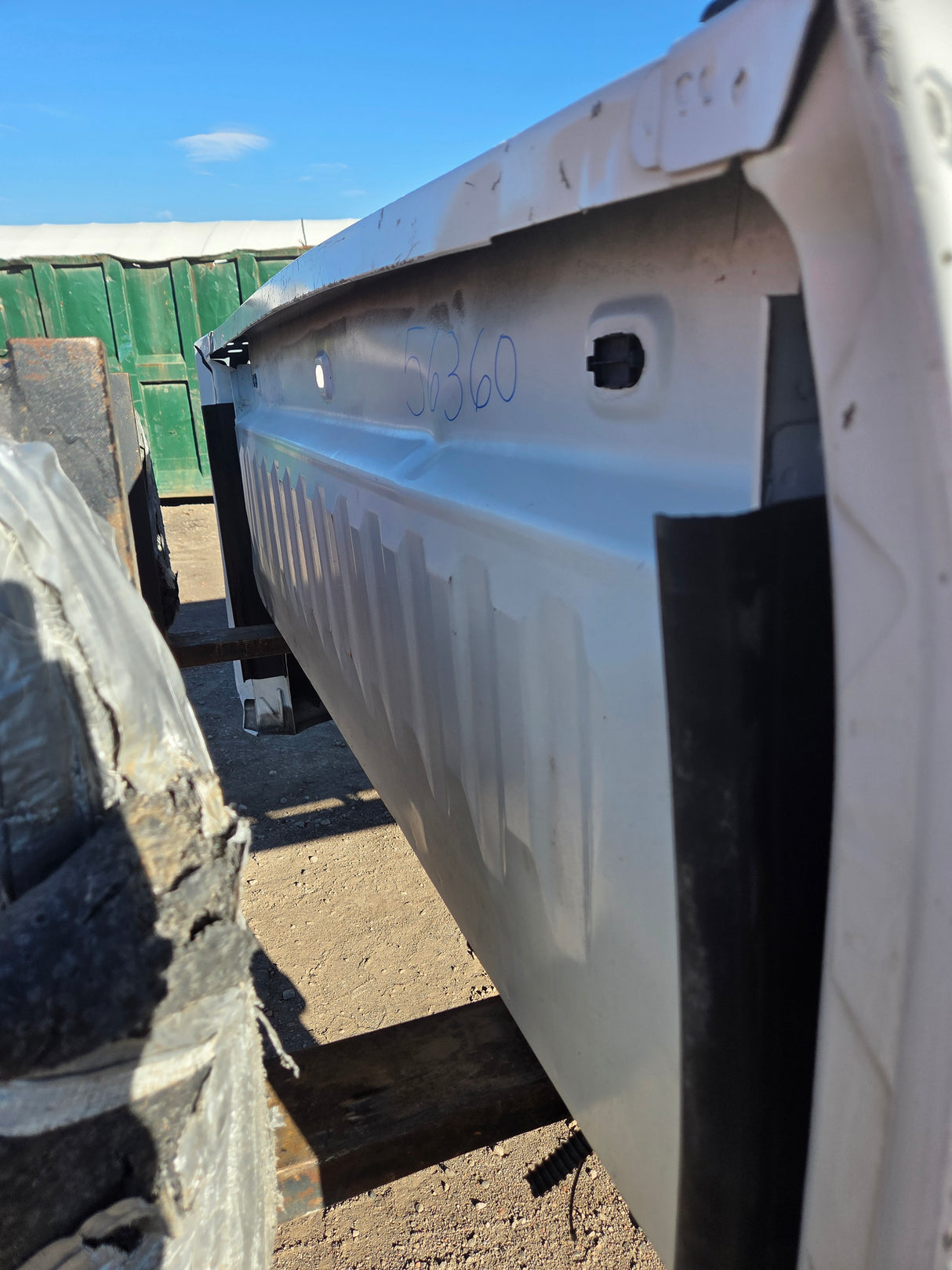 2014-2019 Chevrolet Silverado 1500 5' 8" Short Bed - Summit White