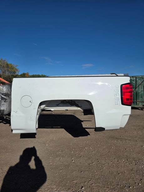 2014-2019 Chevrolet Silverado 1500 5' 8" Short Bed - Summit White