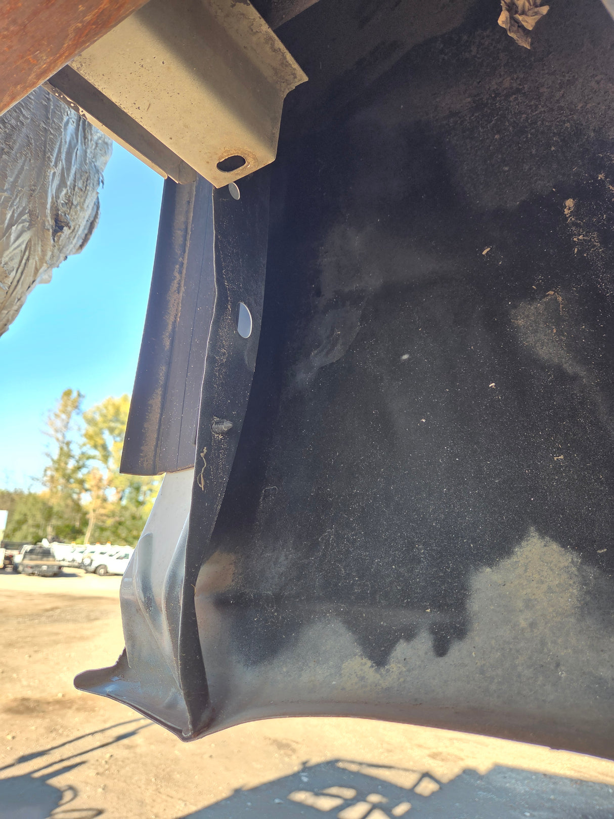 2014-2019 Chevrolet Silverado 1500 5' 8" Short Bed - Summit White