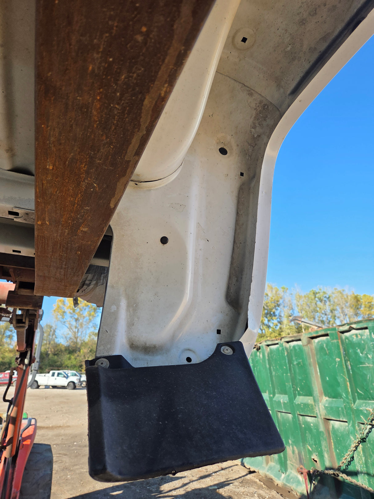 2014-2019 Chevrolet Silverado 1500 5' 8" Short Bed - Summit White