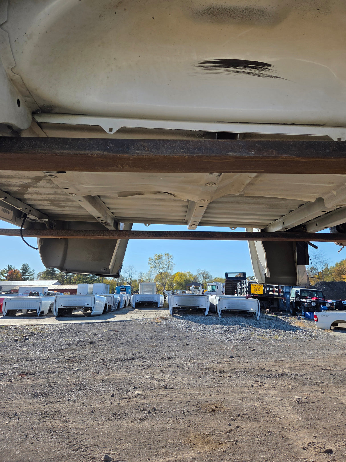 2014-2019 Chevrolet Silverado 1500 5' 8" Short Bed - Summit White