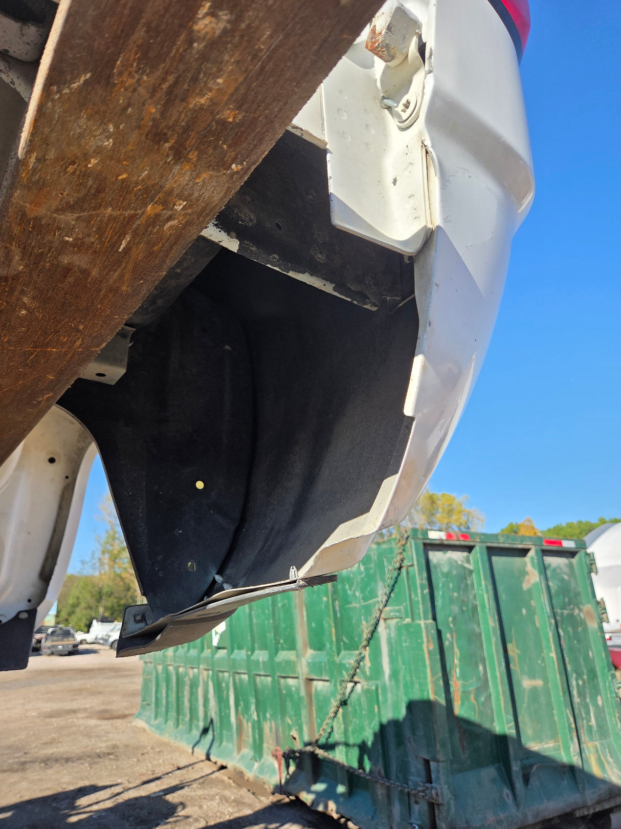 2014-2019 Chevrolet Silverado 1500 5' 8" Short Bed - Summit White
