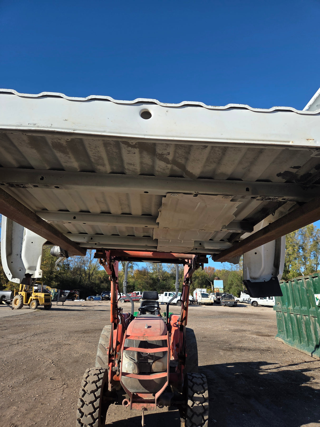 2014-2019 Chevrolet Silverado 1500 5' 8" Short Bed - Summit White