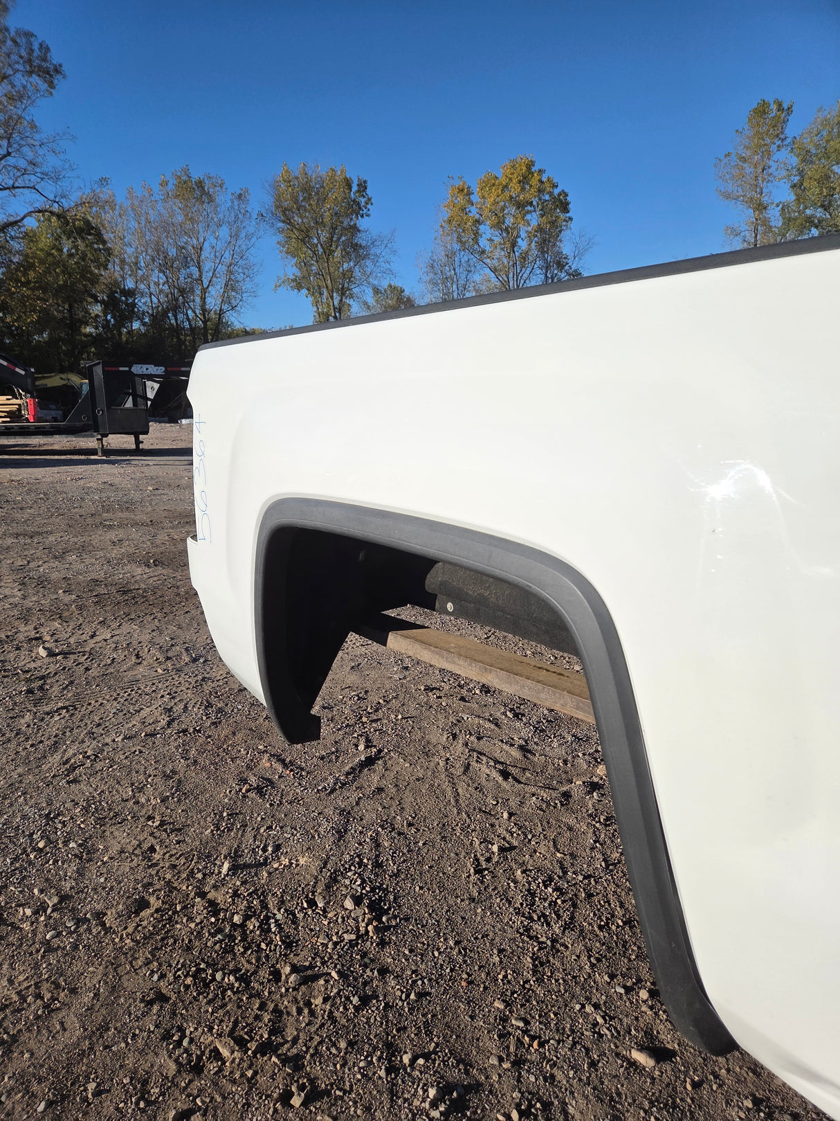 2014-2019 GMC Sierra 1500 2500 3500 HD 6' 6" Short Bed - Summit White