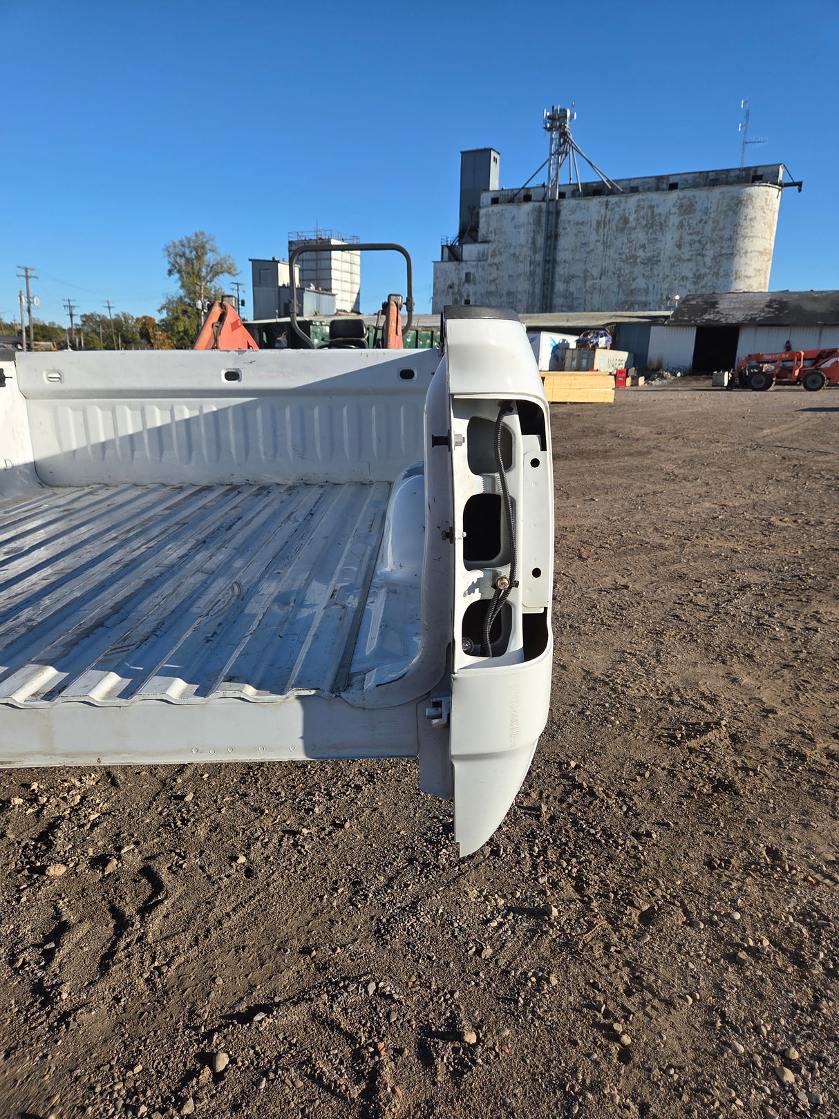 2014-2019 GMC Sierra 1500 2500 3500 HD 6' 6" Short Bed - Summit White