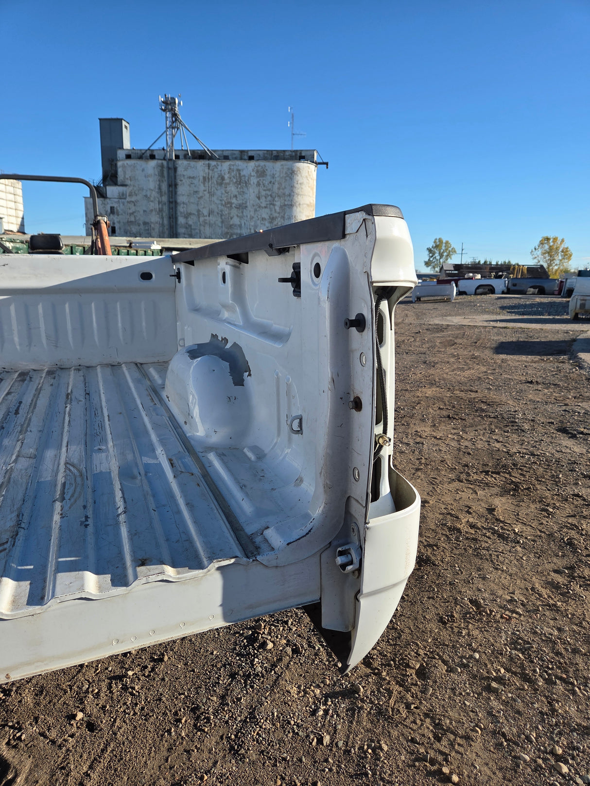 2014-2019 GMC Sierra 1500 2500 3500 HD 6' 6" Short Bed - Summit White