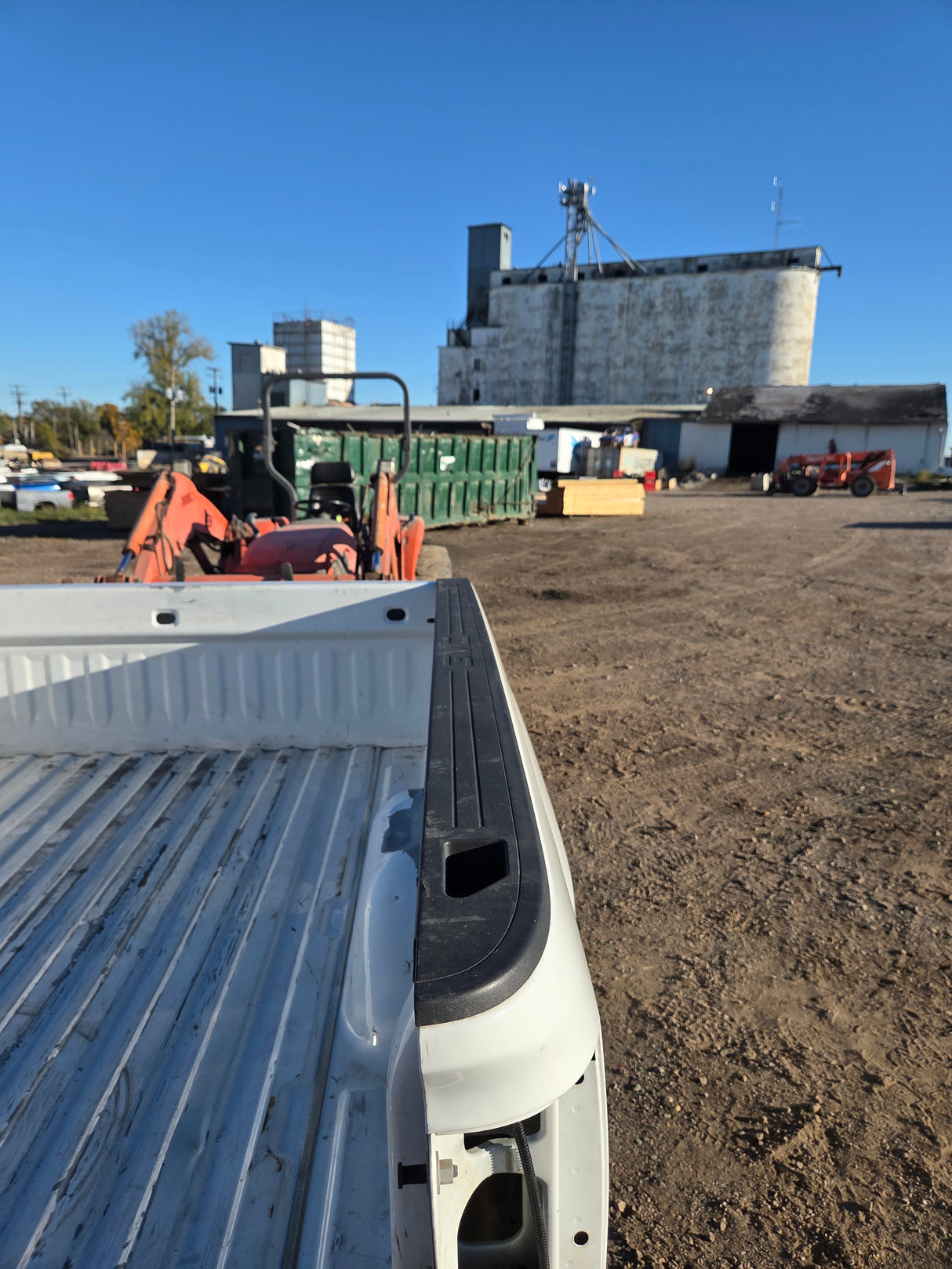 2014-2019 GMC Sierra 1500 2500 3500 HD 6' 6" Short Bed - Summit White
