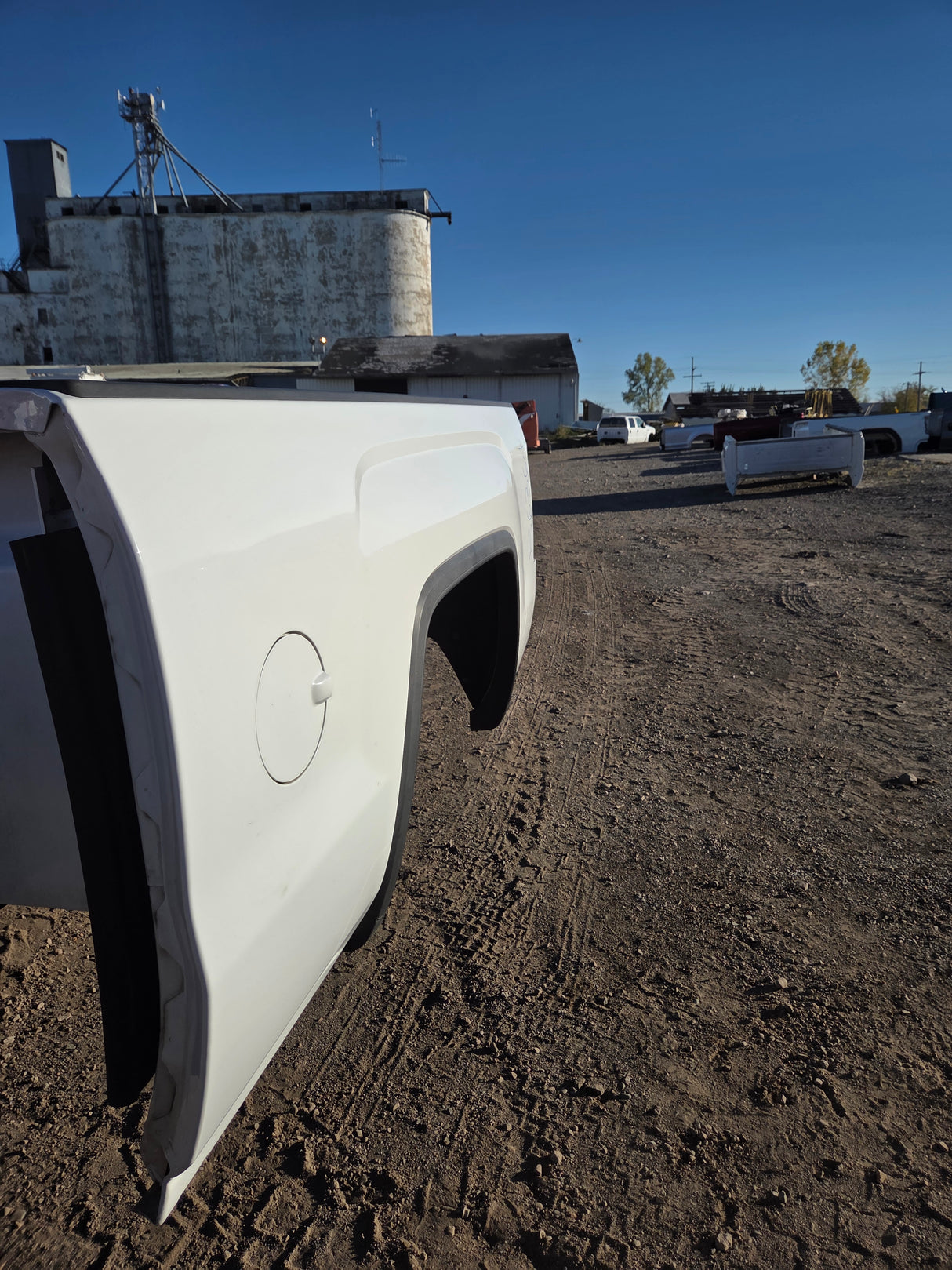 2014-2019 GMC Sierra 1500 2500 3500 HD 6' 6" Short Bed - Summit White