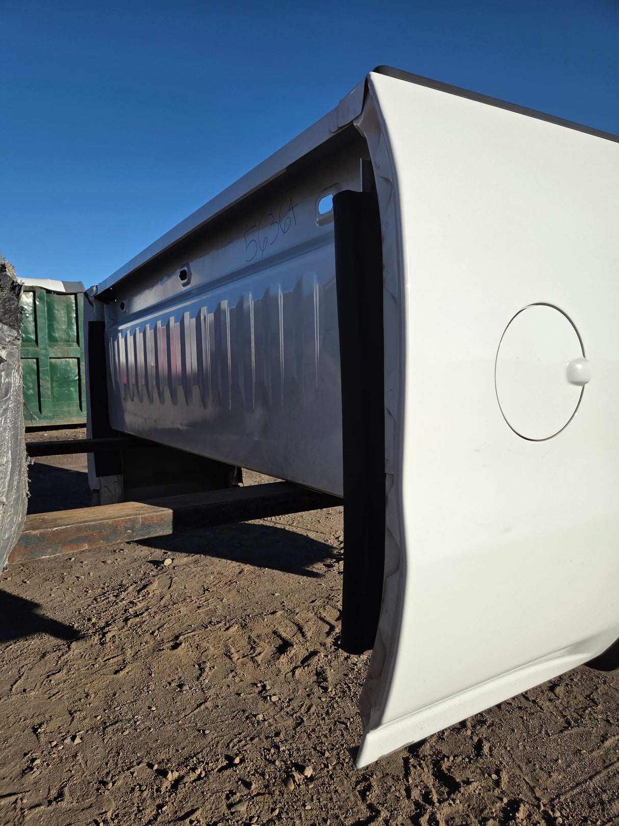 2014-2019 GMC Sierra 1500 2500 3500 HD 6' 6" Short Bed - Summit White