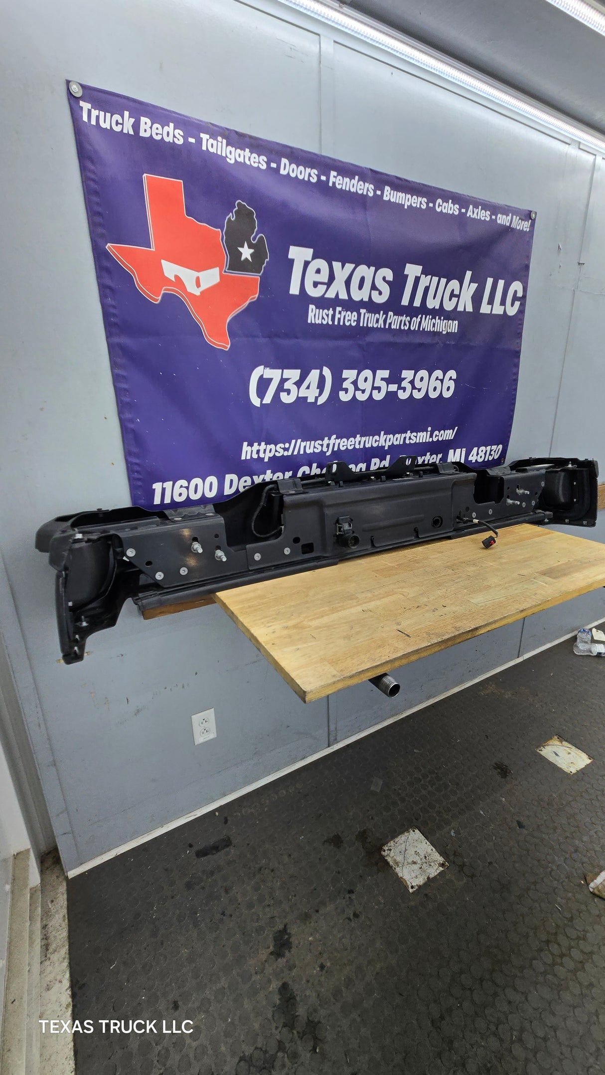 2023-2025 Ford Super Duty Rear Bumper F250 F350 F450 F550 - Black
