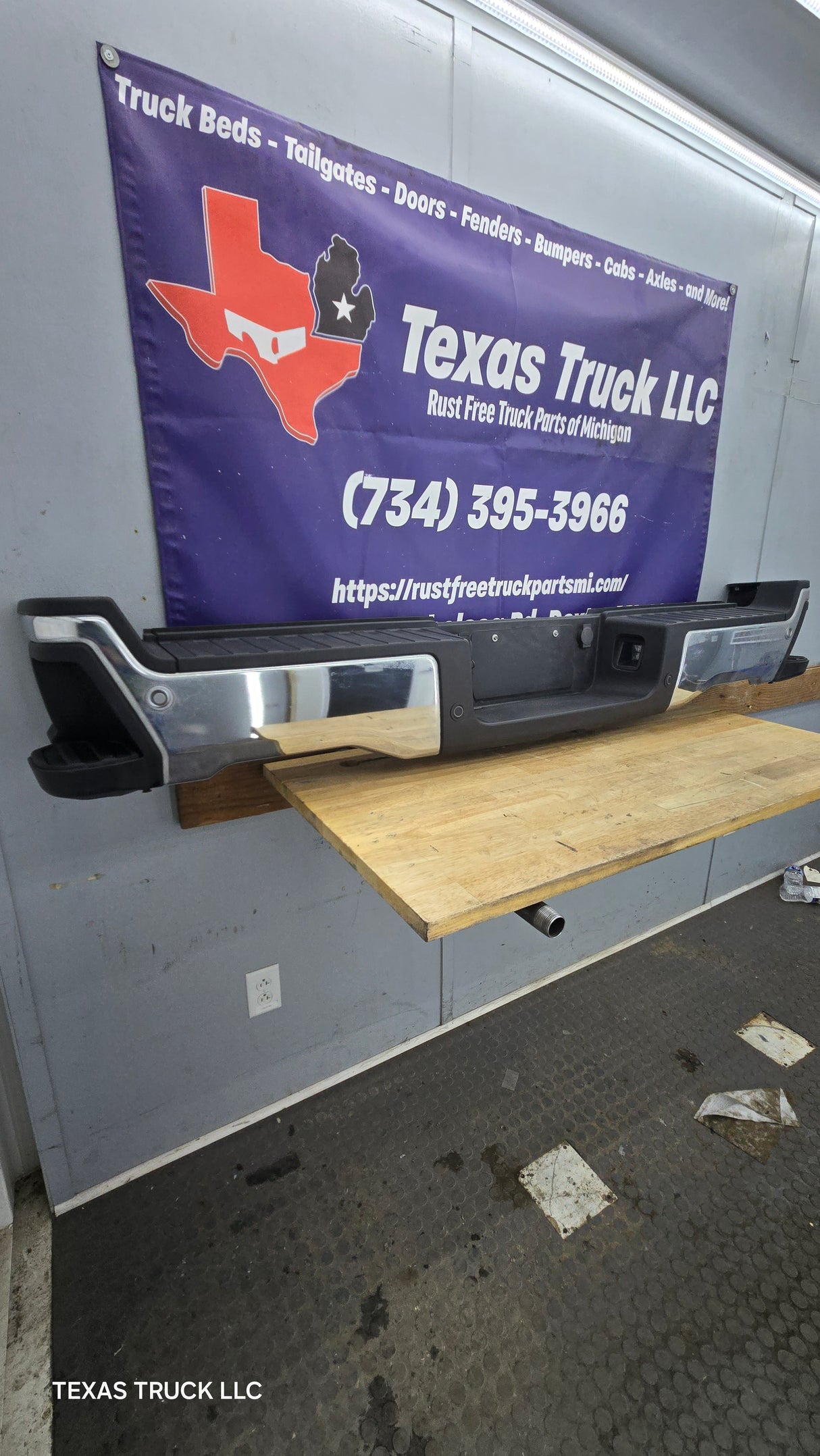 2023-2025 Ford Super Duty Rear Bumper F250 F350 F450 F550 - Chrome