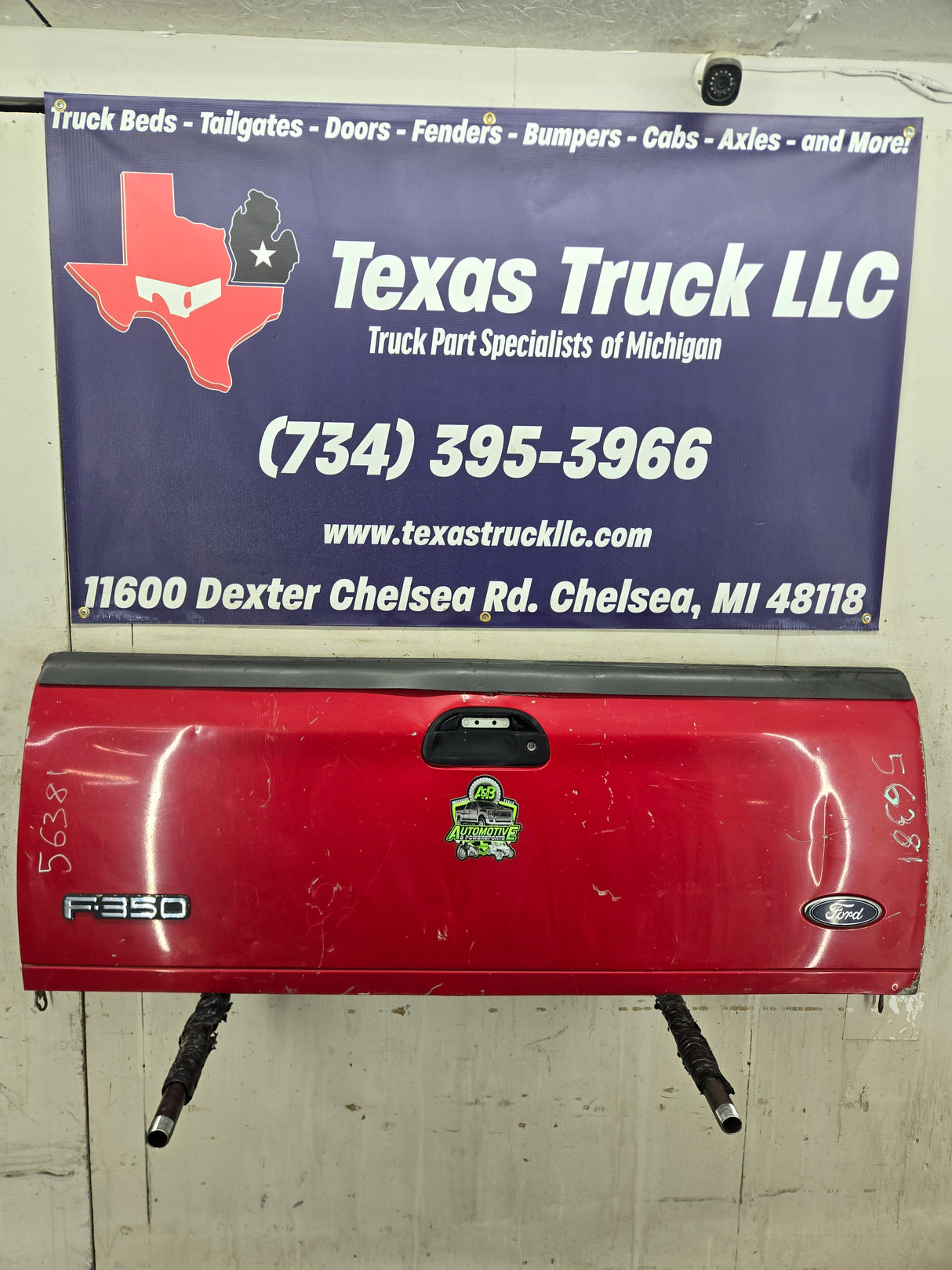 1997-2003 F150 / 1999-2007 Ford F250 F350 F450 F550 Super Duty Tailgate