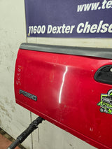 1997-2003 F150 / 1999-2007 Ford F250 F350 F450 F550 Super Duty Tailgate