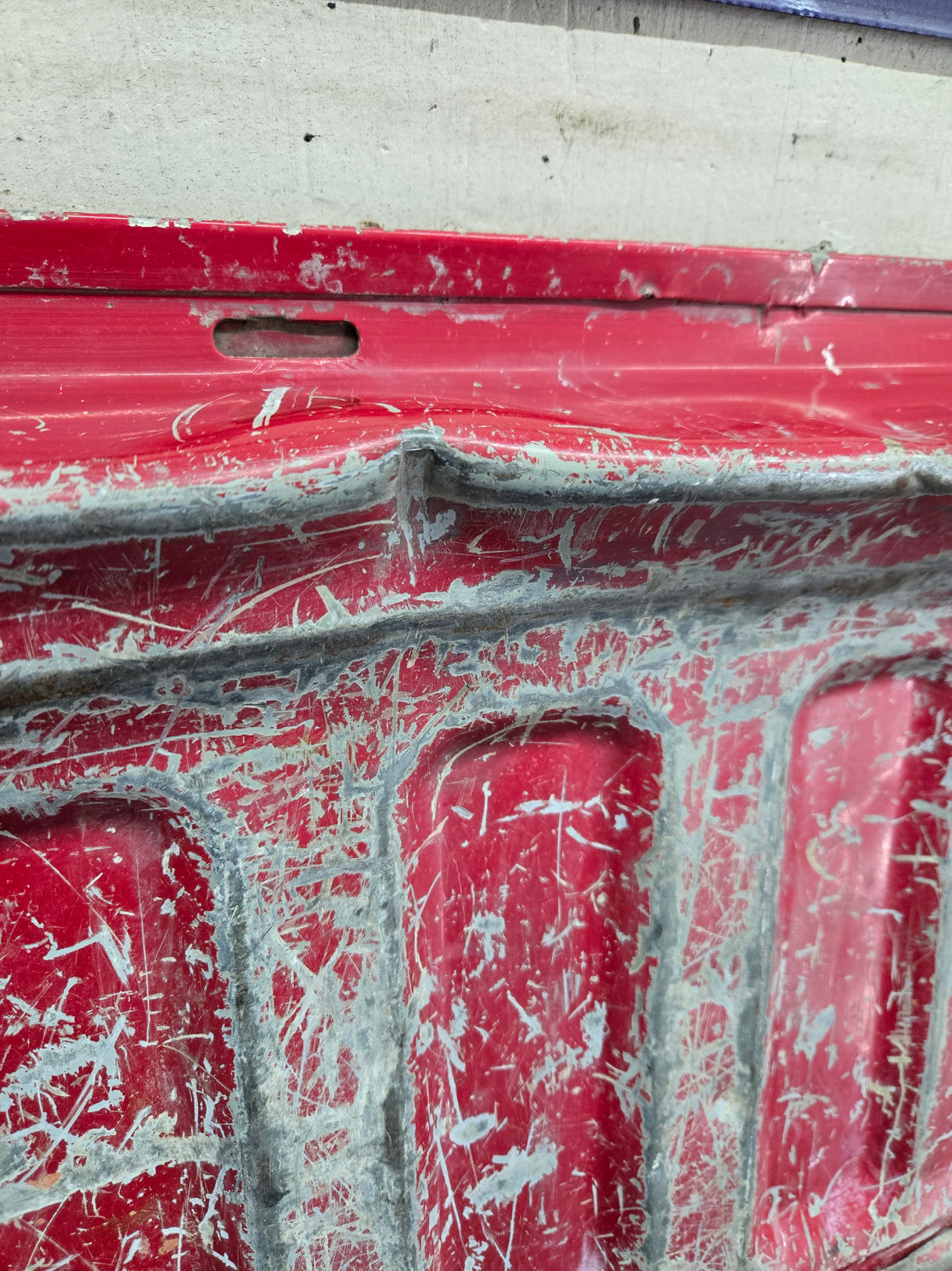 1997-2003 F150 / 1999-2007 Ford F250 F350 F450 F550 Super Duty Tailgate