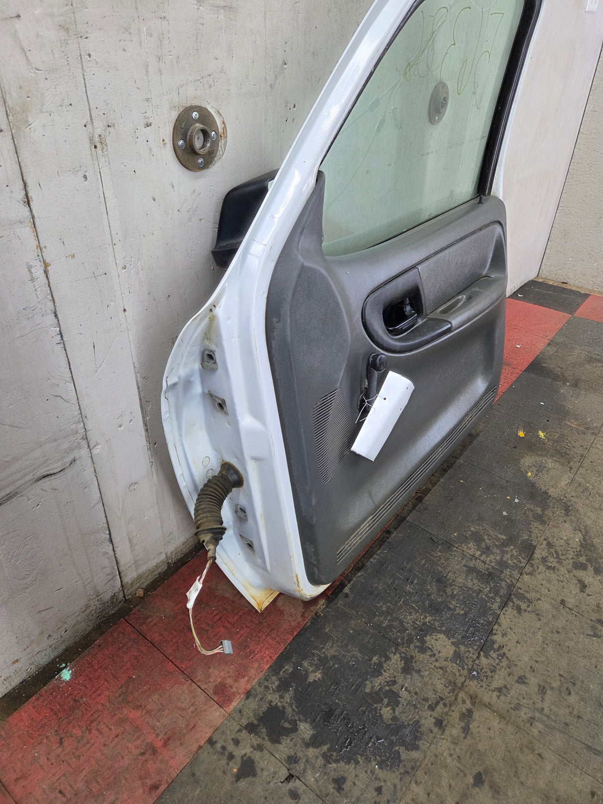 2000-2011 Ford Ranger Passenger Side Front Door Right Hand