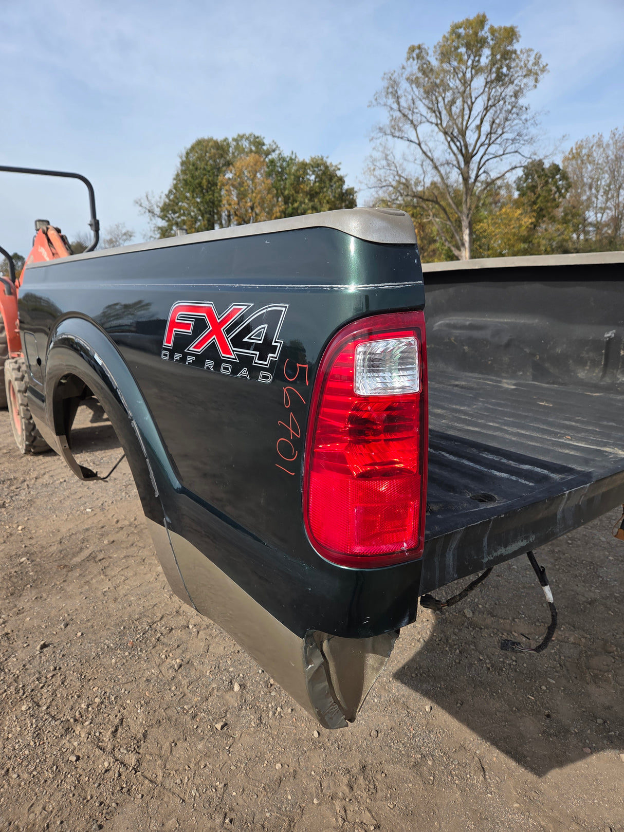 2011-2016 Ford F250 F350 Super Duty 6' 9" Short Truck Bed