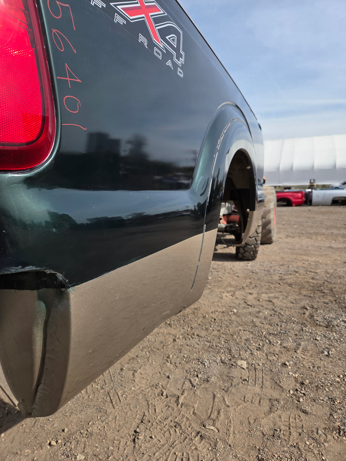 2011-2016 Ford F250 F350 Super Duty 6' 9" Short Truck Bed